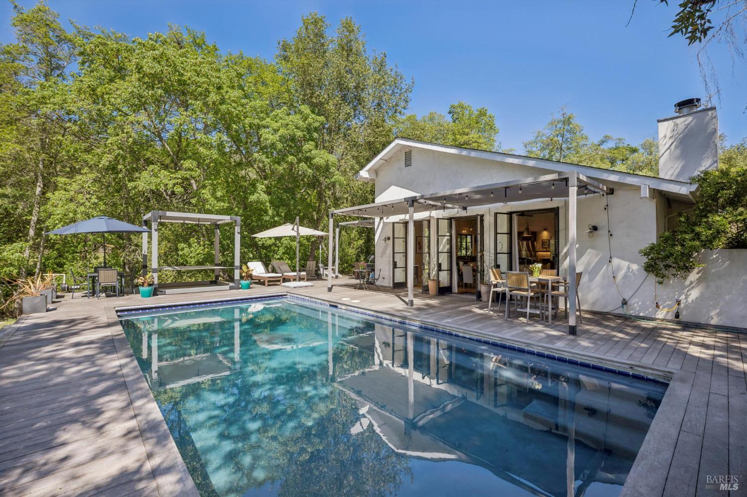 899 Adobe Canyon Road