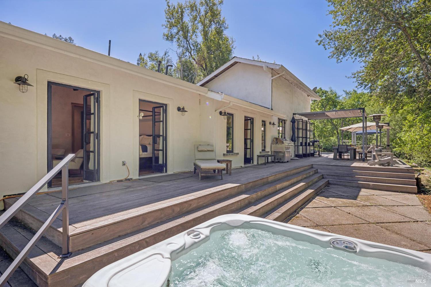 899 Adobe Canyon Road