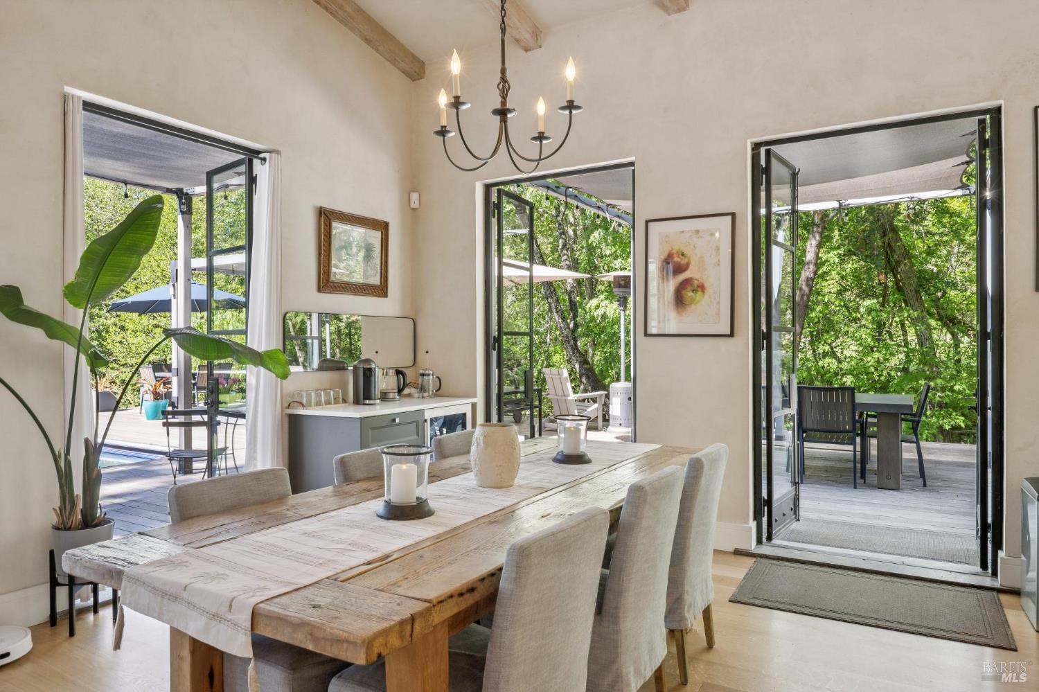 899 Adobe Canyon Road