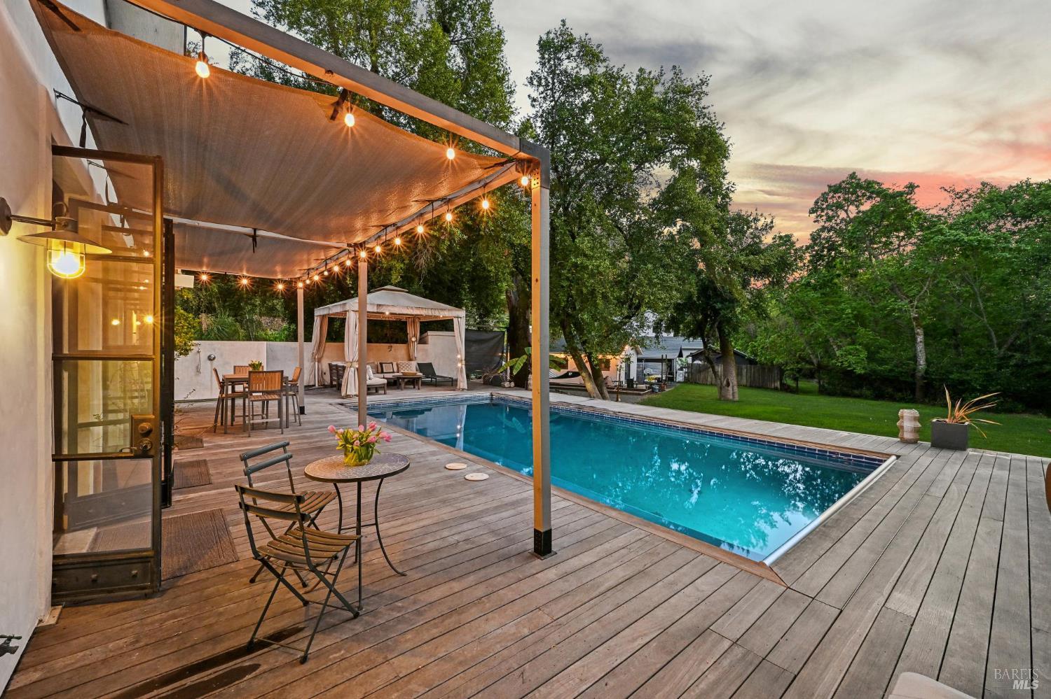 899 Adobe Canyon Road