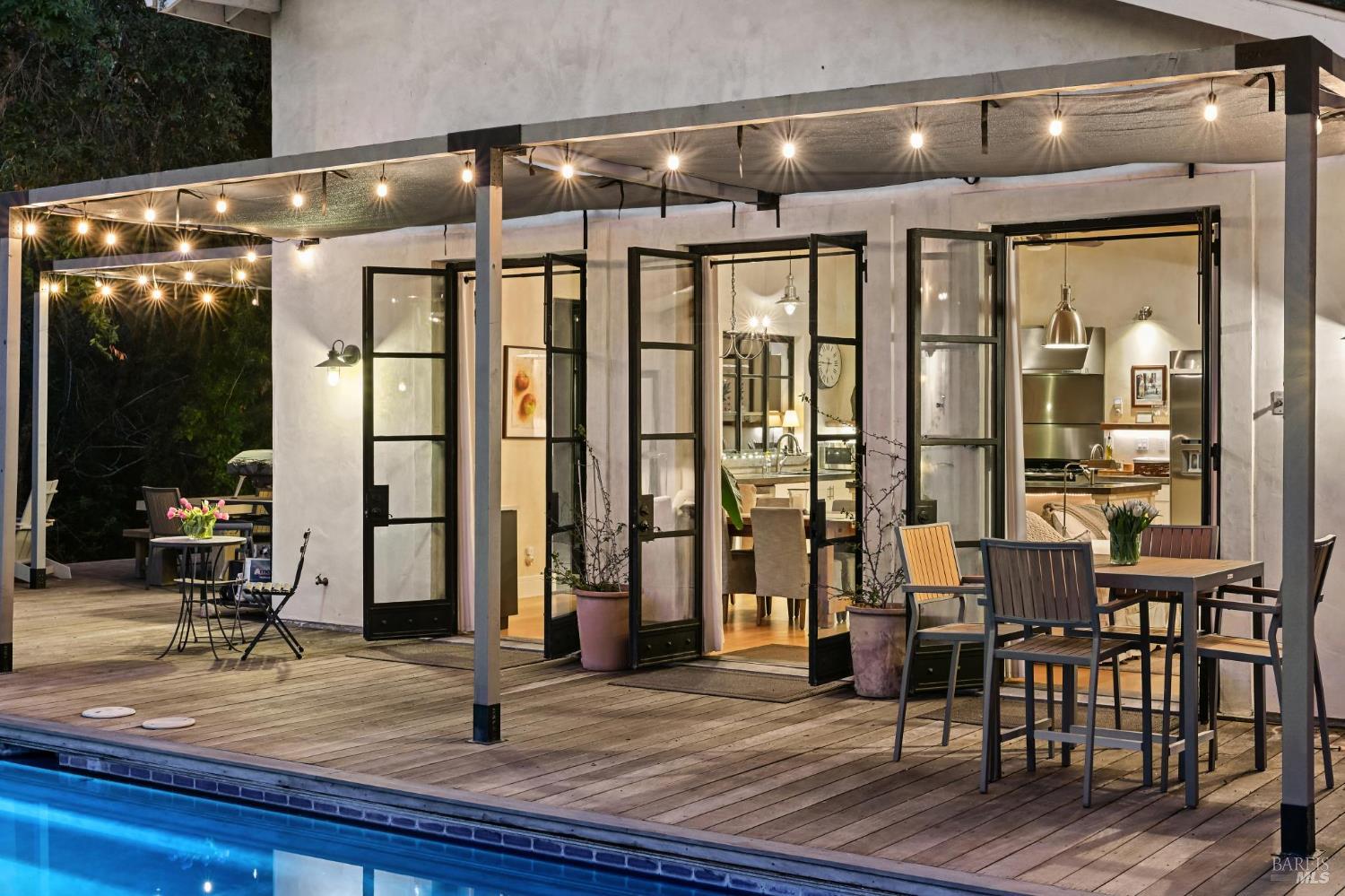 899 Adobe Canyon Road