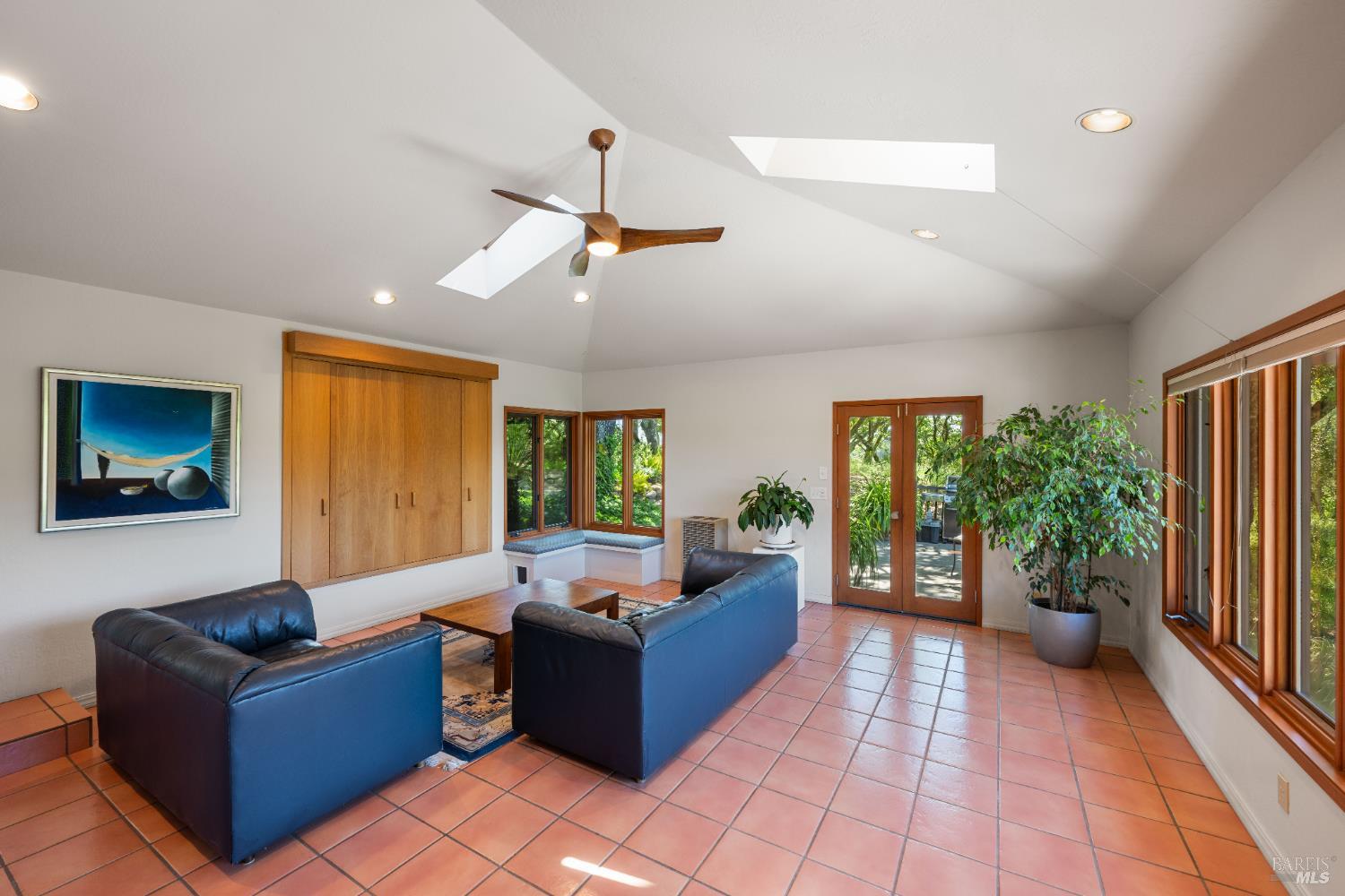 10601 Slattery Road