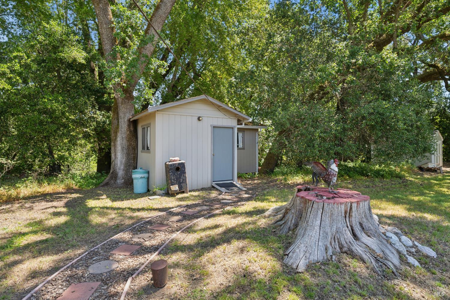 825 Woodside Aka Madrone Road