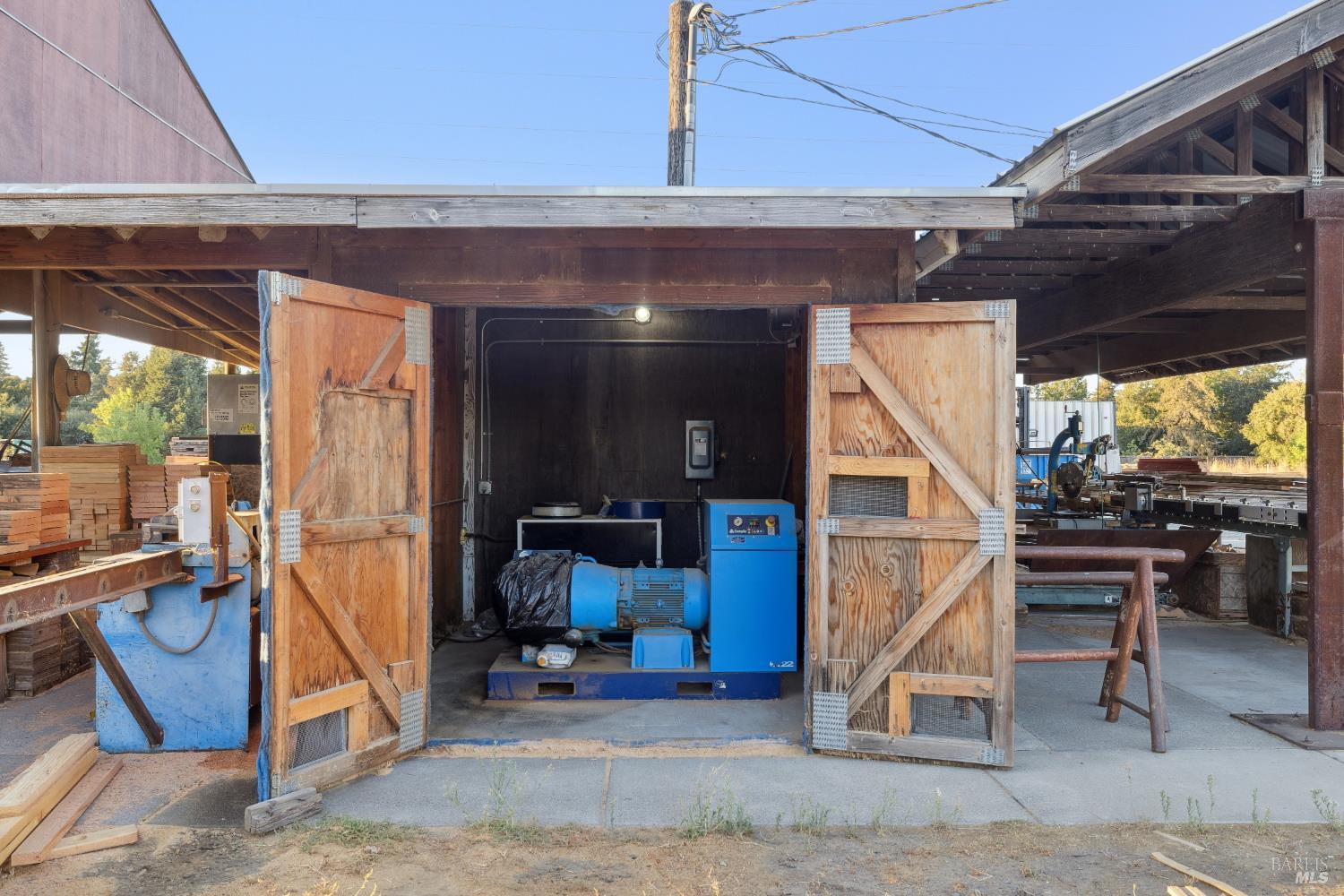 22700 Broadway