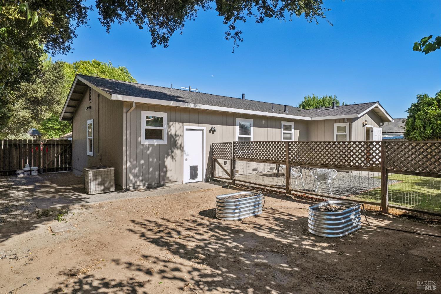 18935 Robinson Road