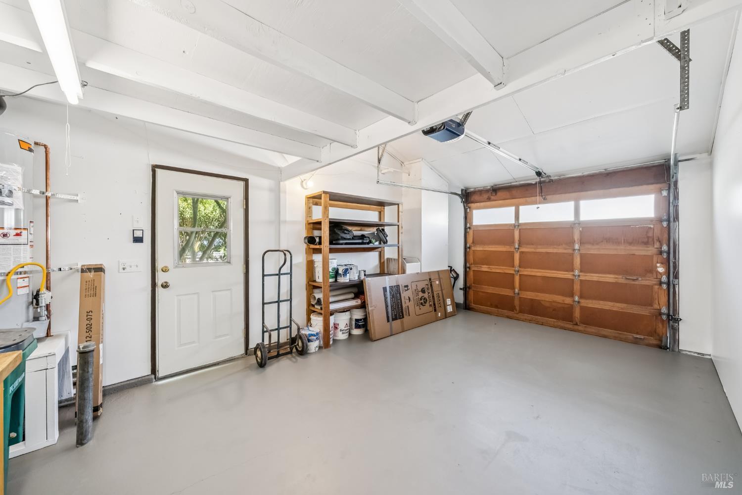 71 Creek Lane