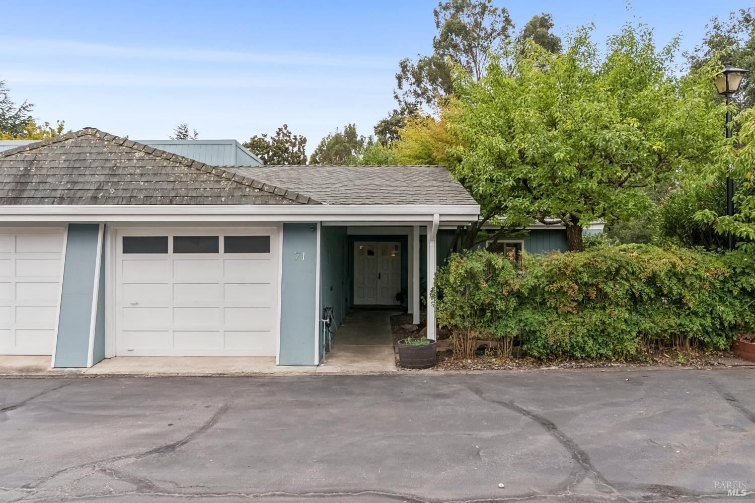 71 Creek Lane