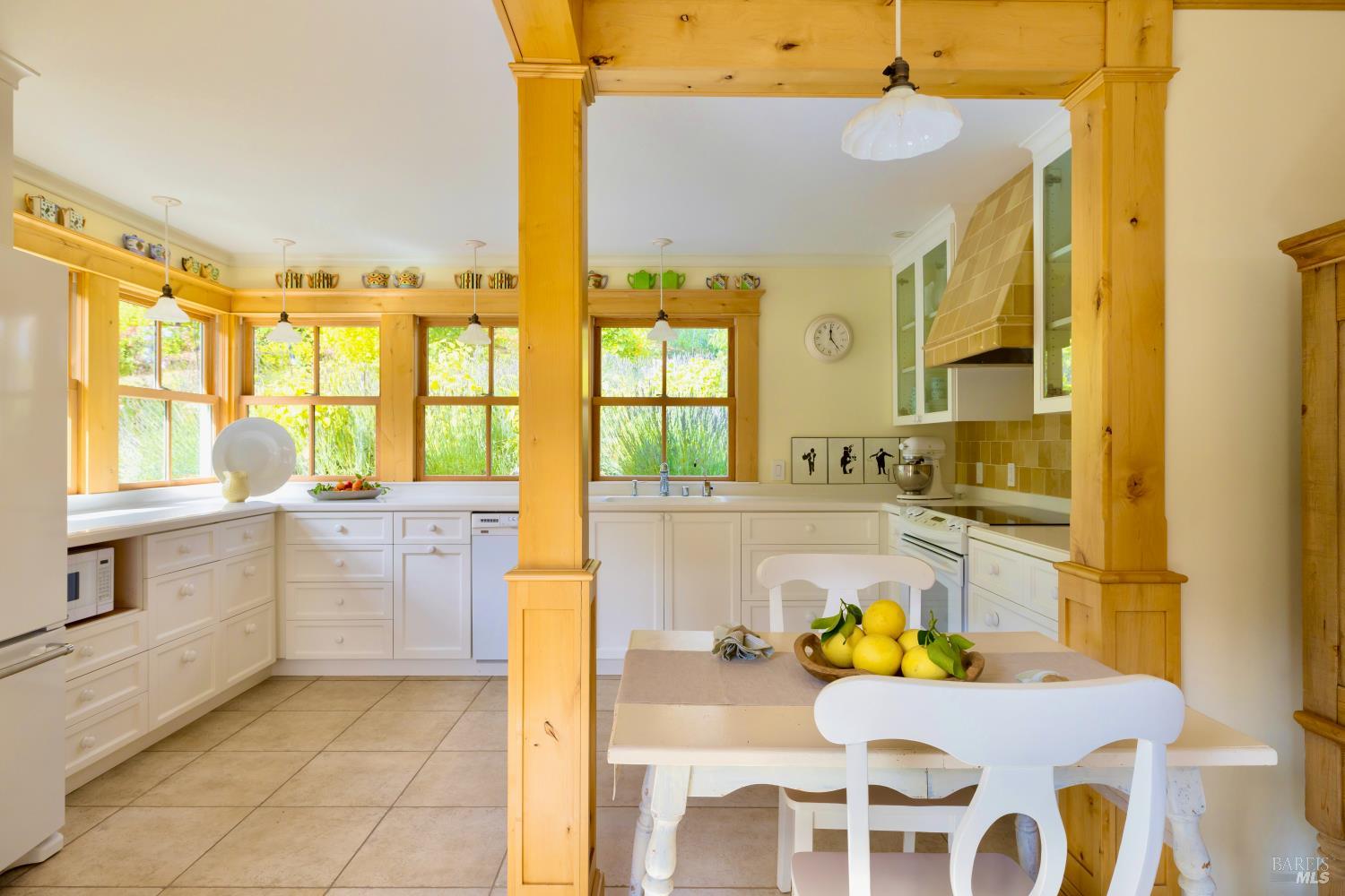 6640 Sonoma Mountain Road