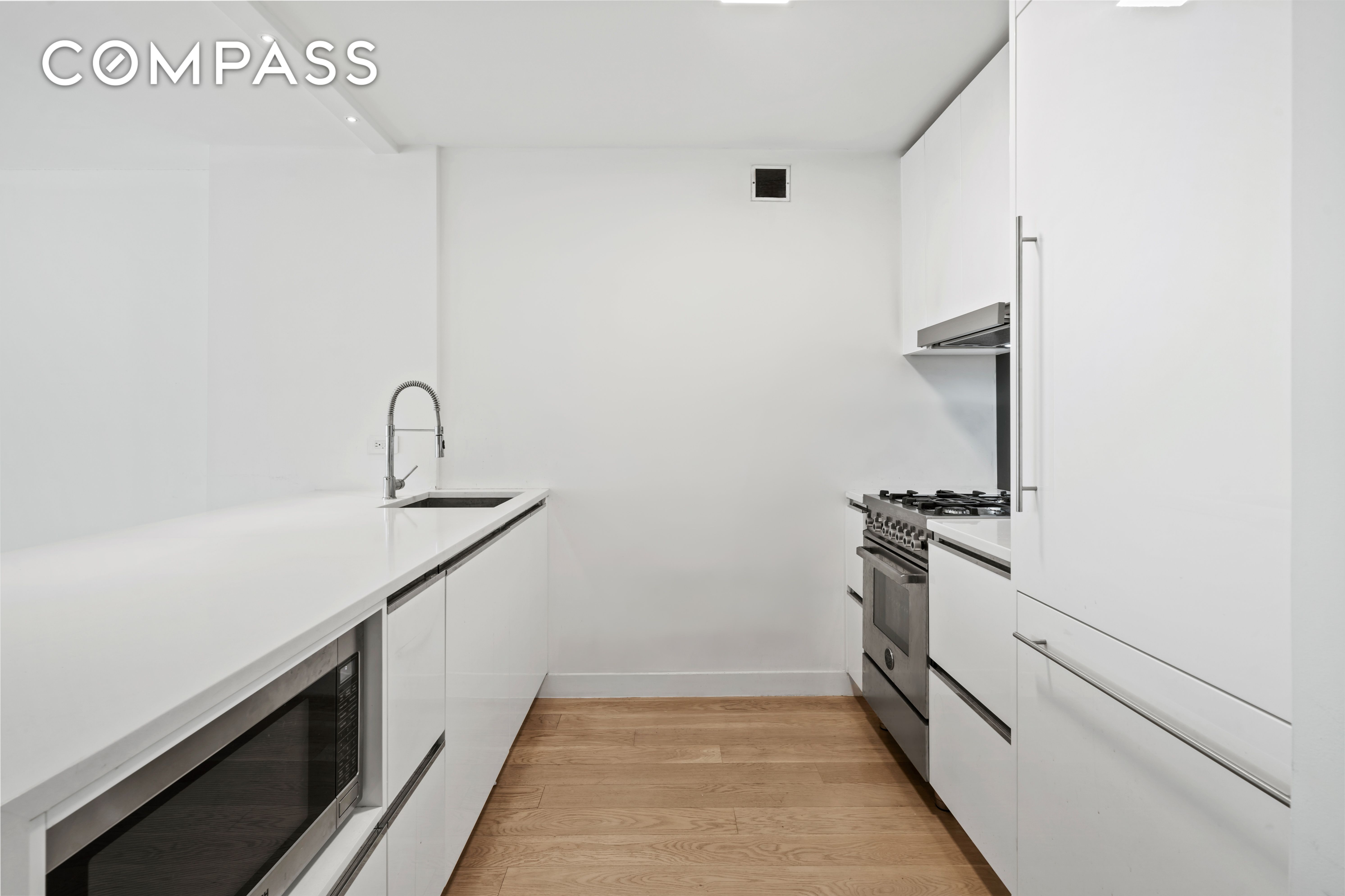 301 West 53rd Street 23I