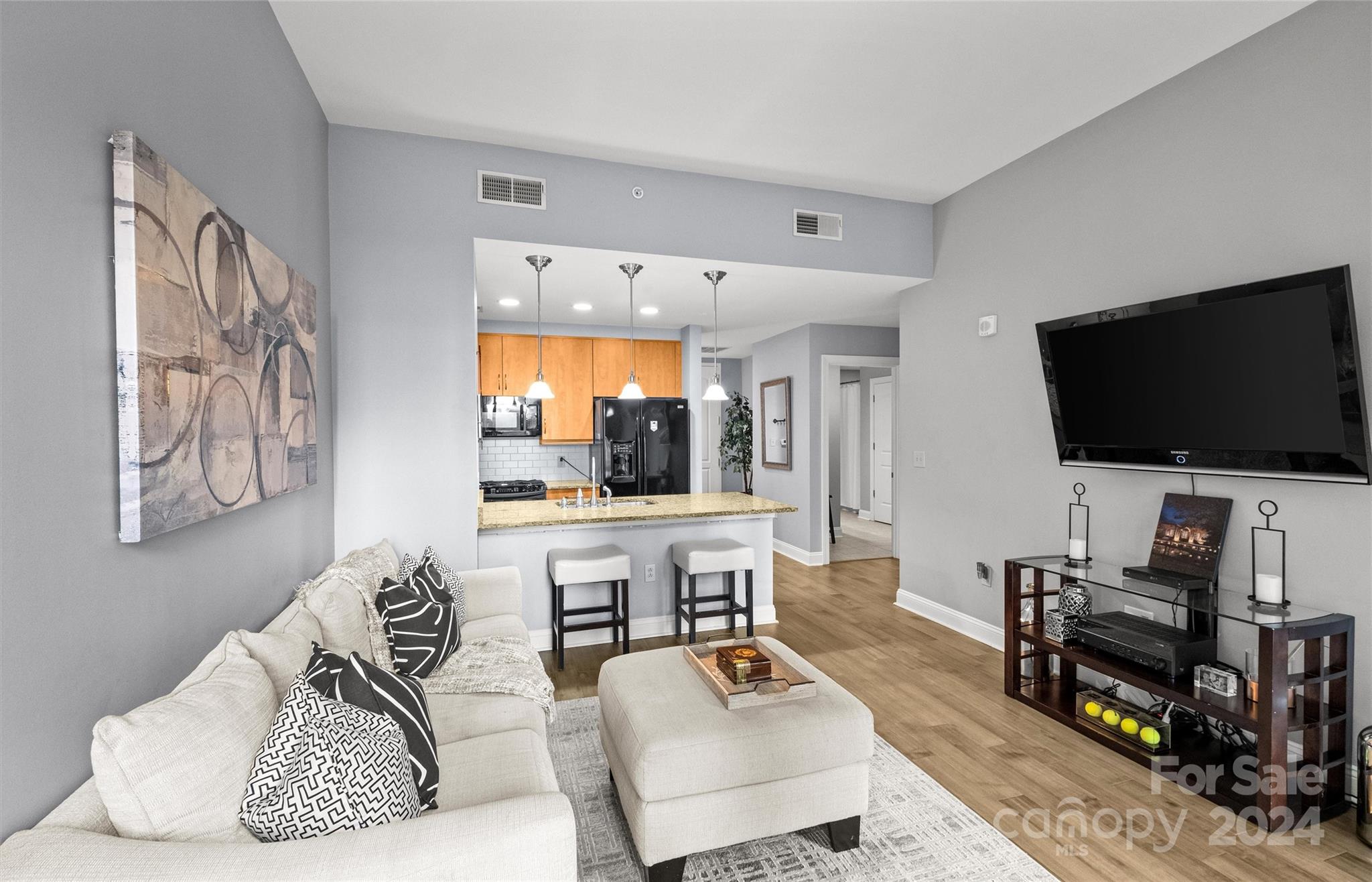 701 Royal Court Unit: 805