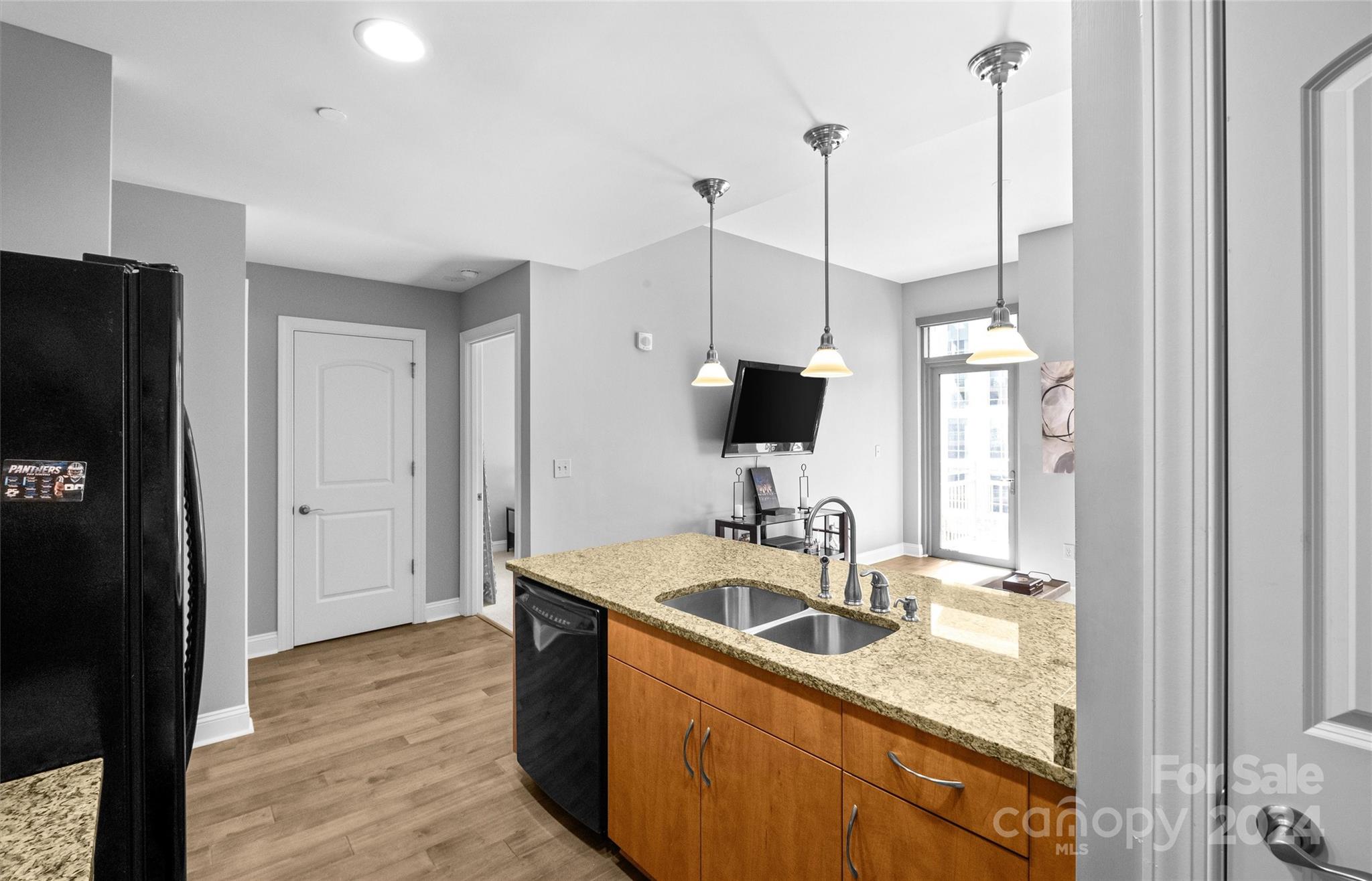 701 Royal Court Unit: 805