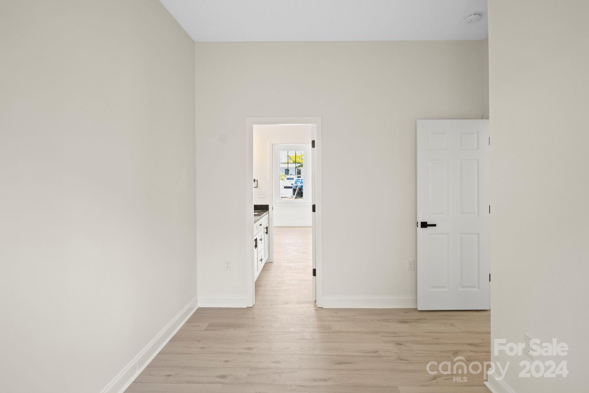 200 S Long Street