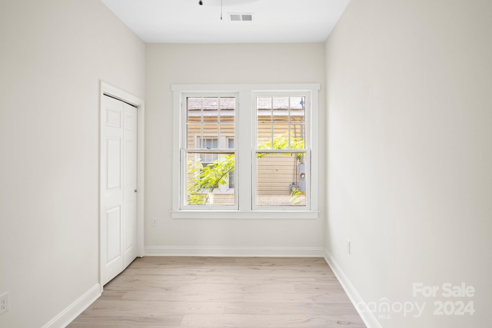 200 S Long Street