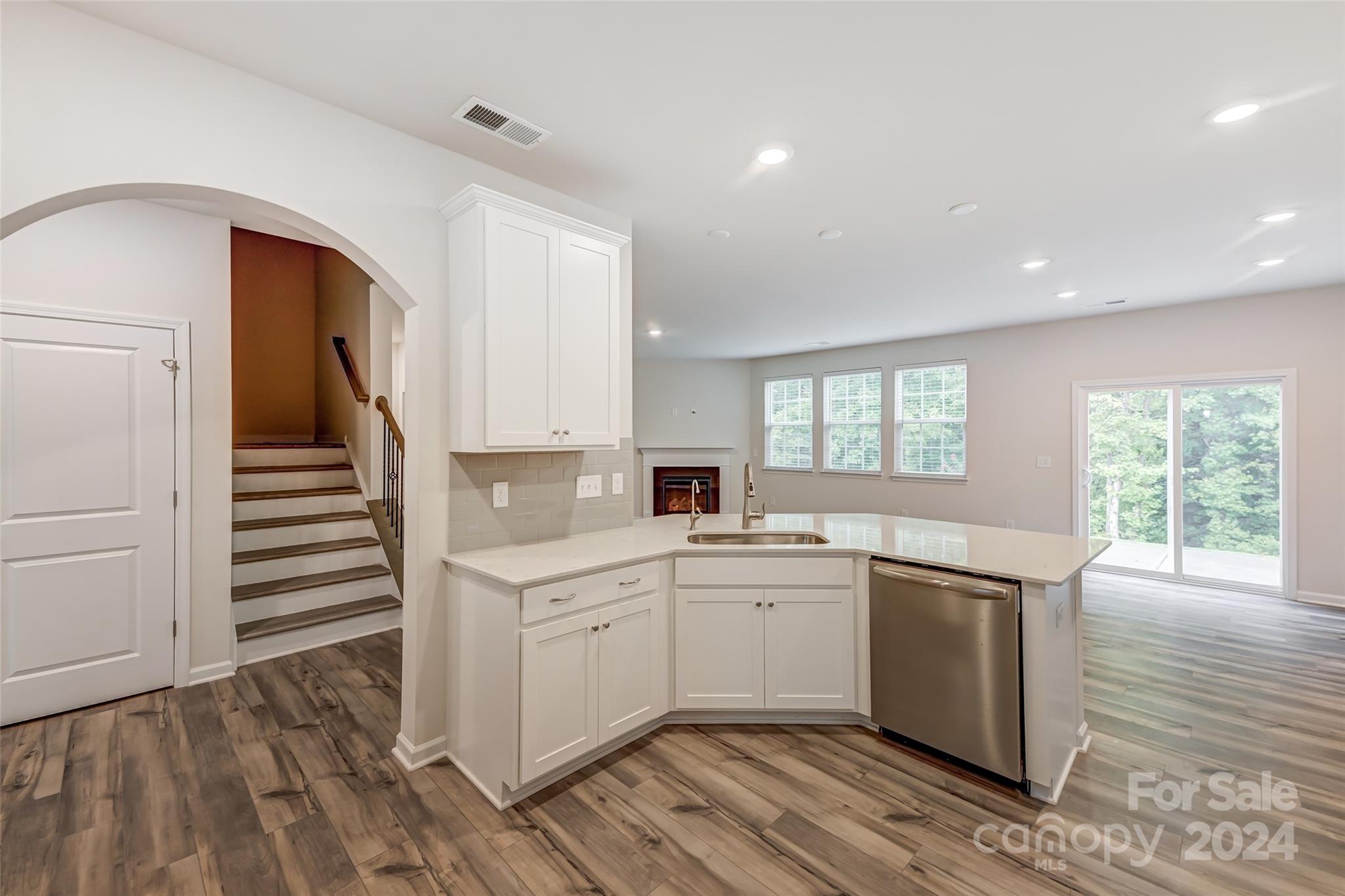 442 Kennerly Center Drive