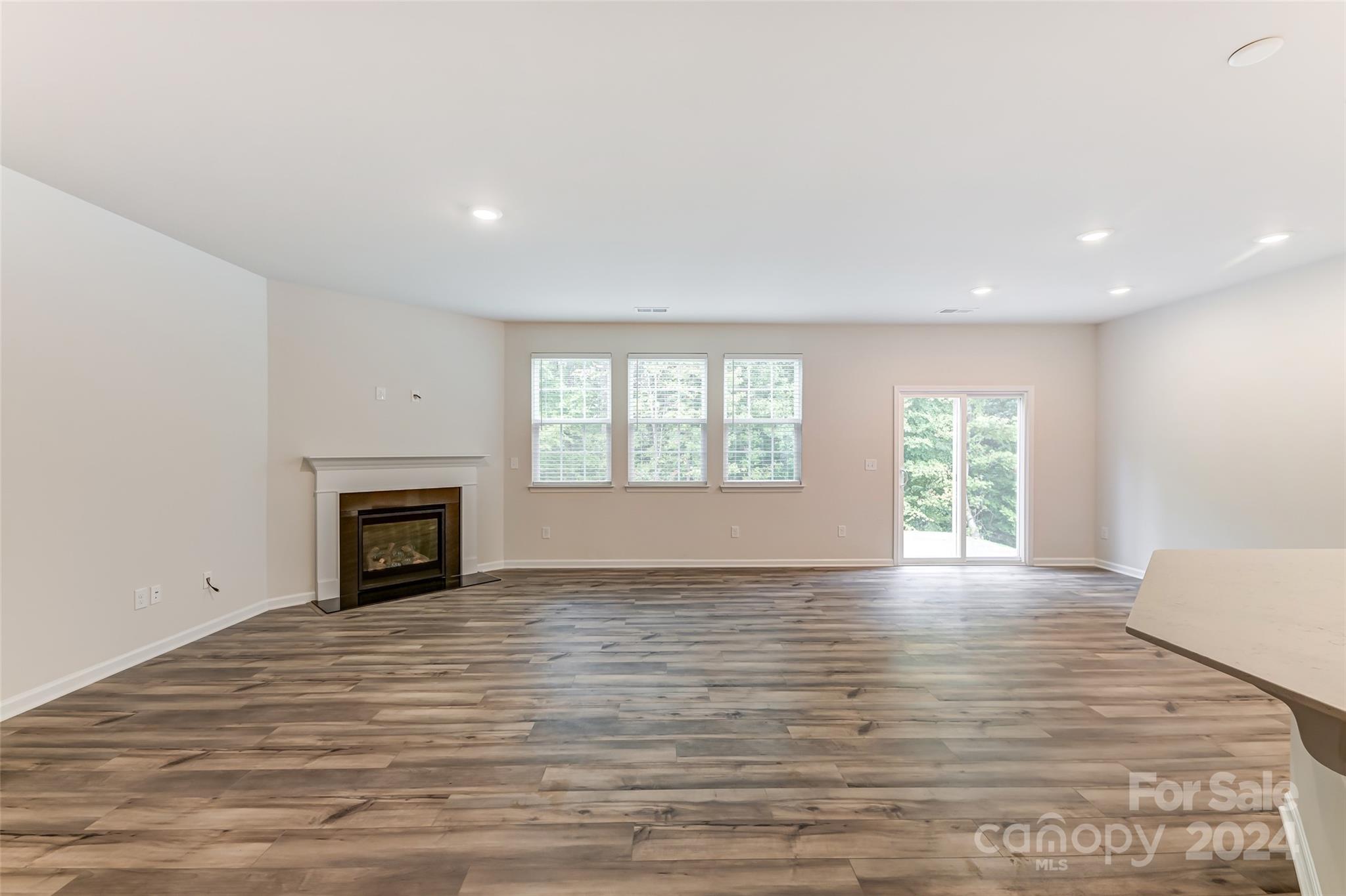 442 Kennerly Center Drive