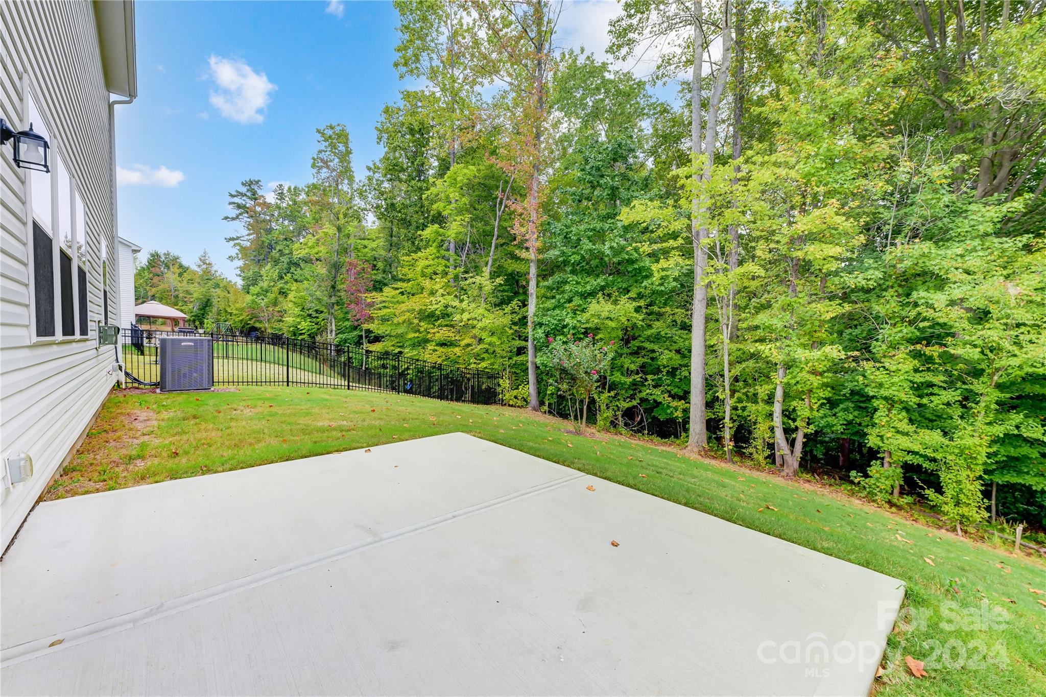 442 Kennerly Center Drive