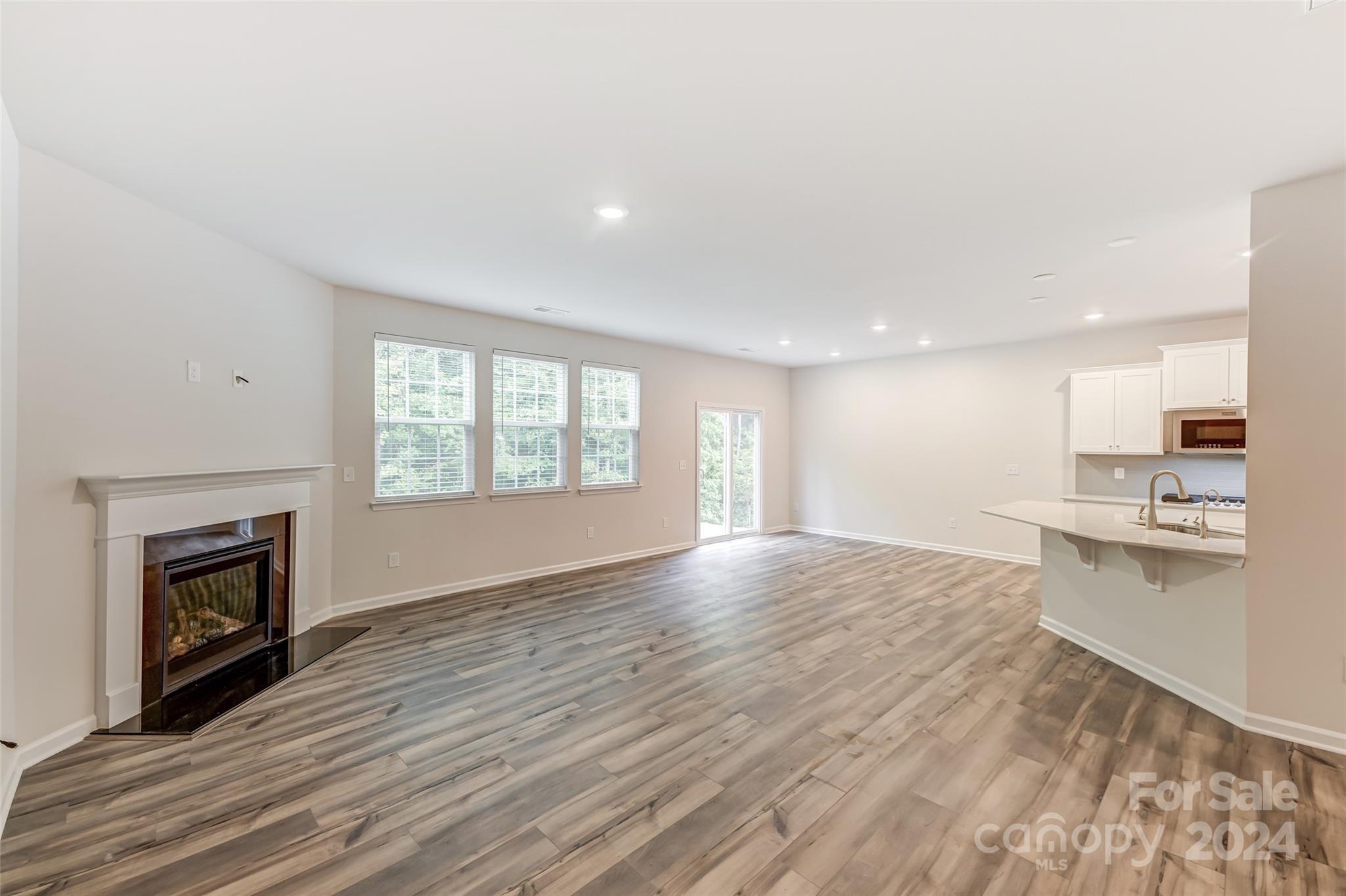 442 Kennerly Center Drive