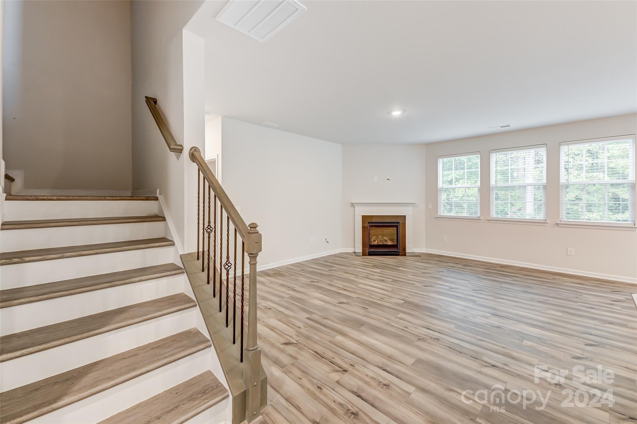 442 Kennerly Center Drive