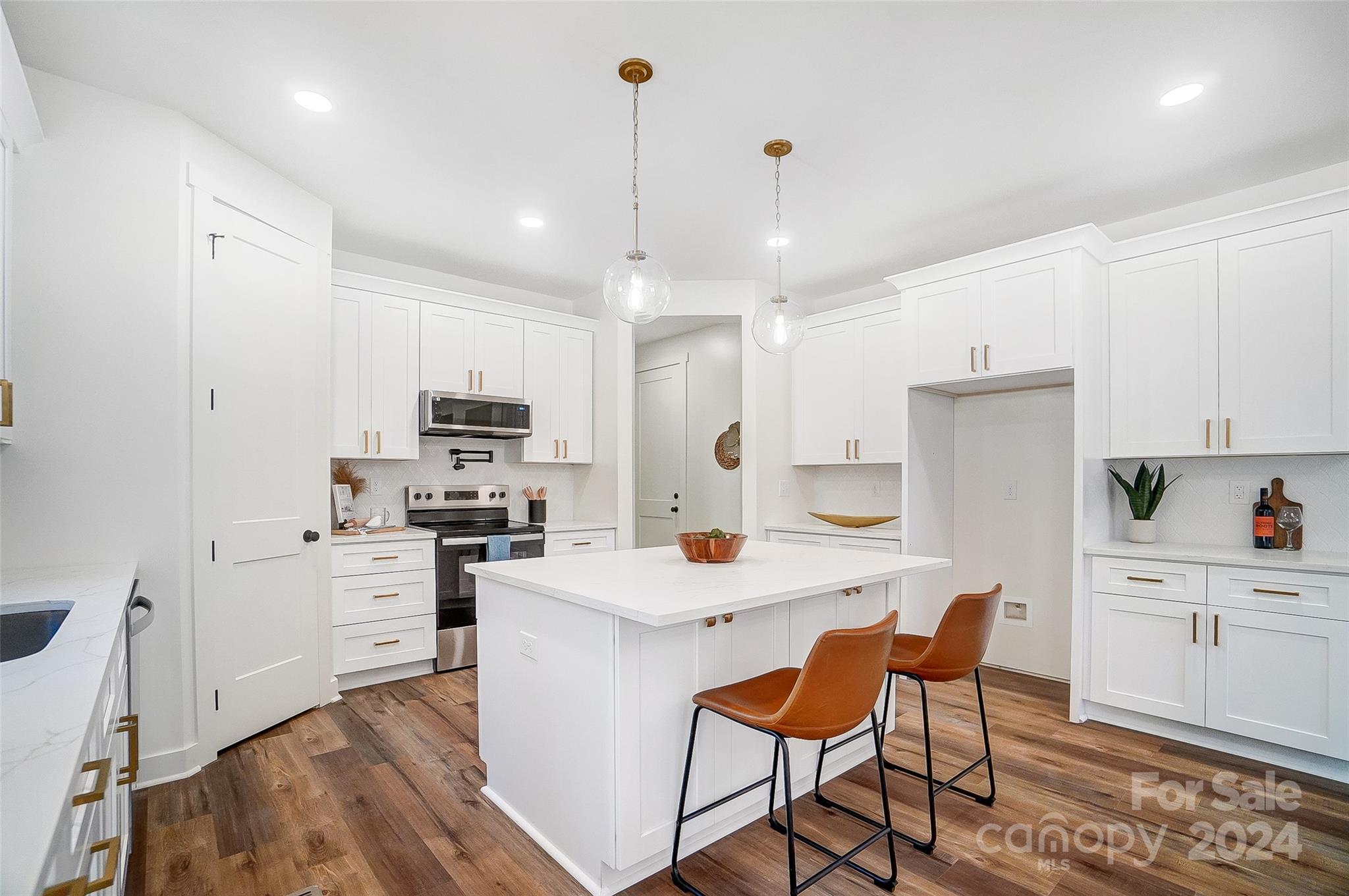 2410 Forrestbrook Drive
