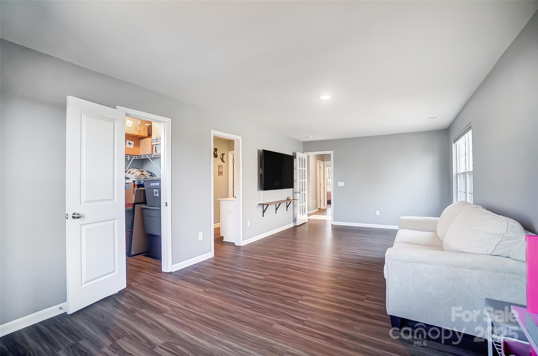 448 Kennerly Center Drive