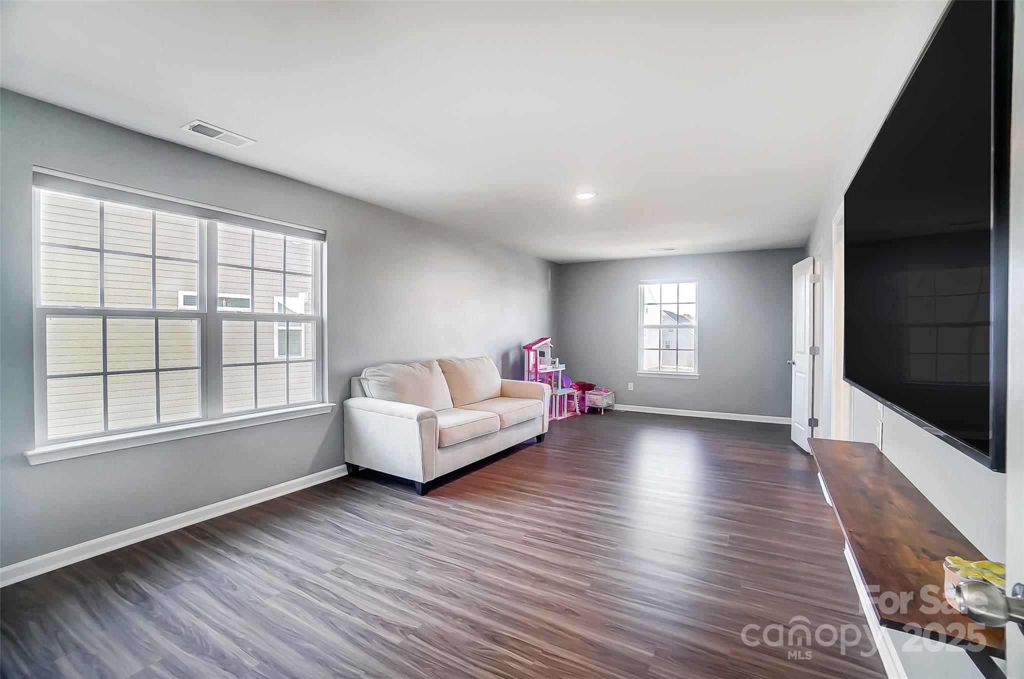 448 Kennerly Center Drive