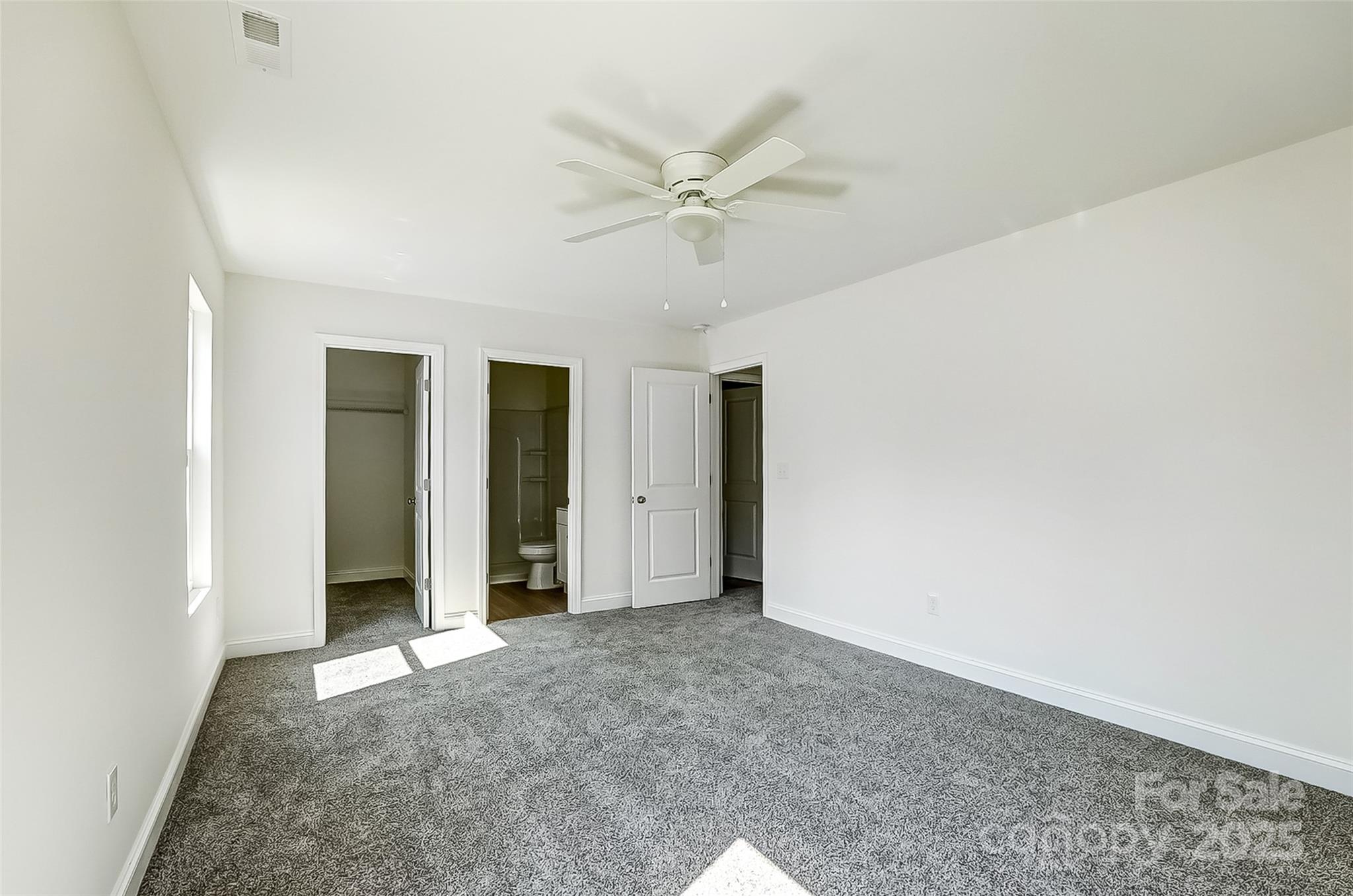 1045 Gaither Place NW