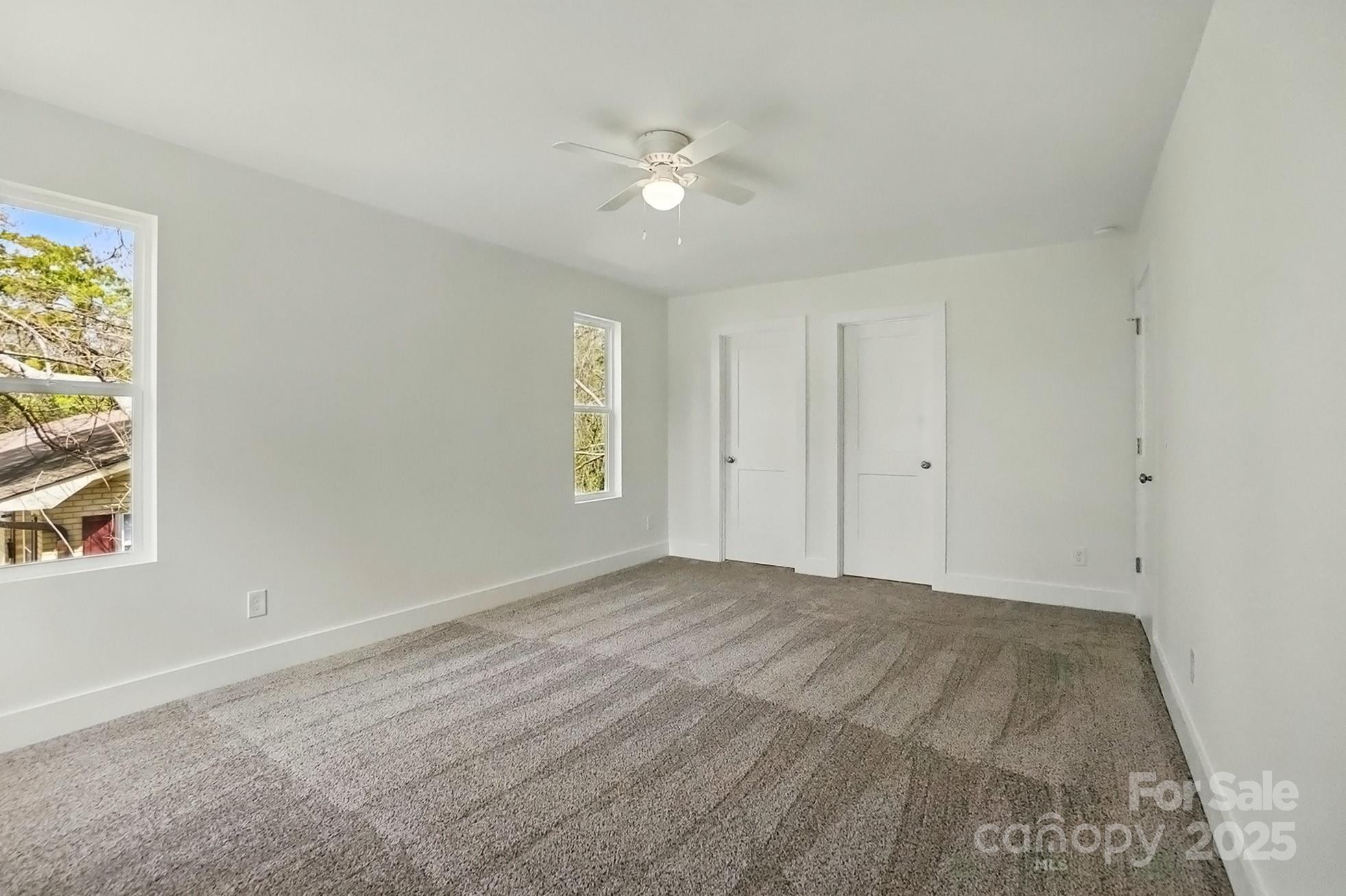 76 Snyder Court NE