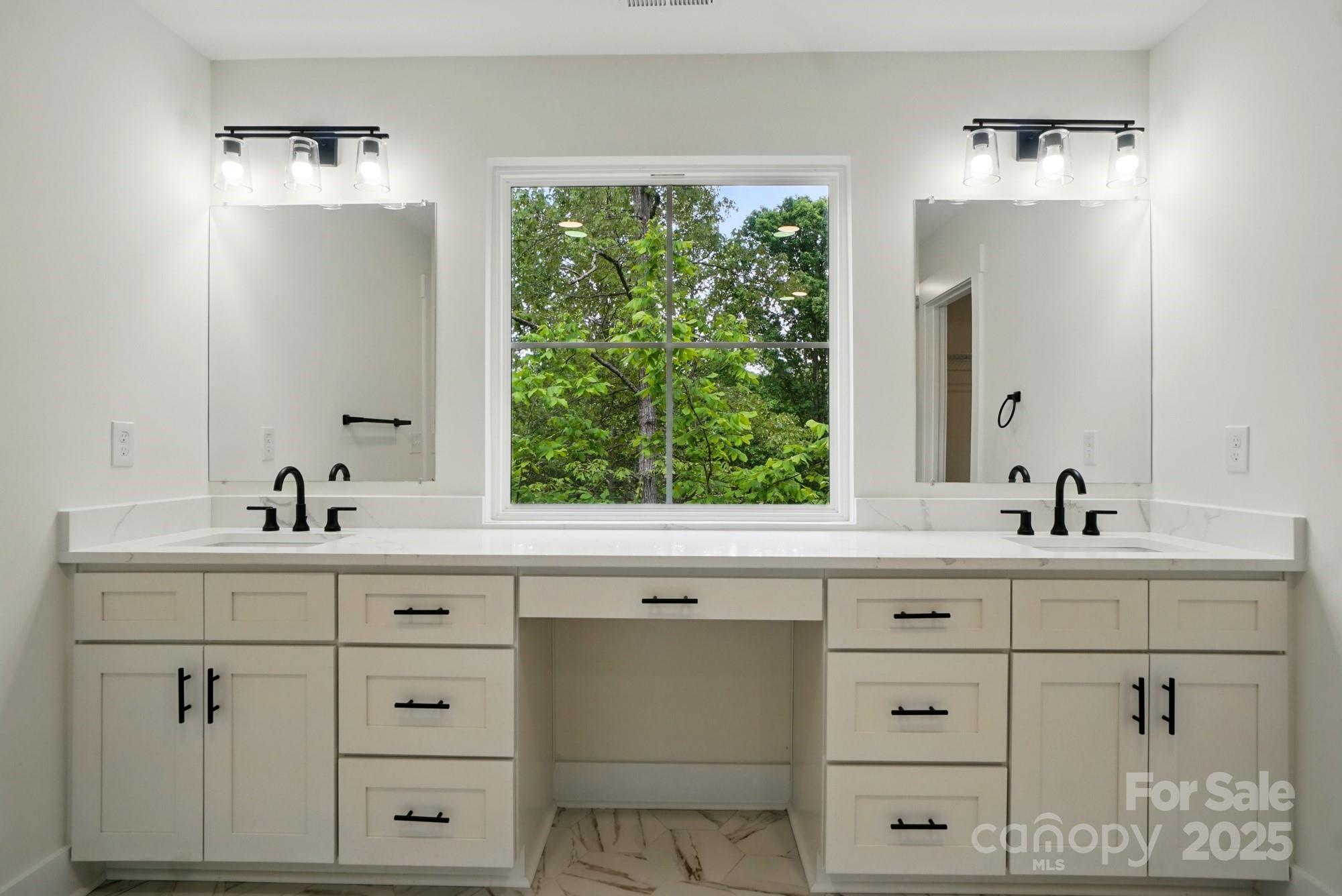 1118 Allman Extension
