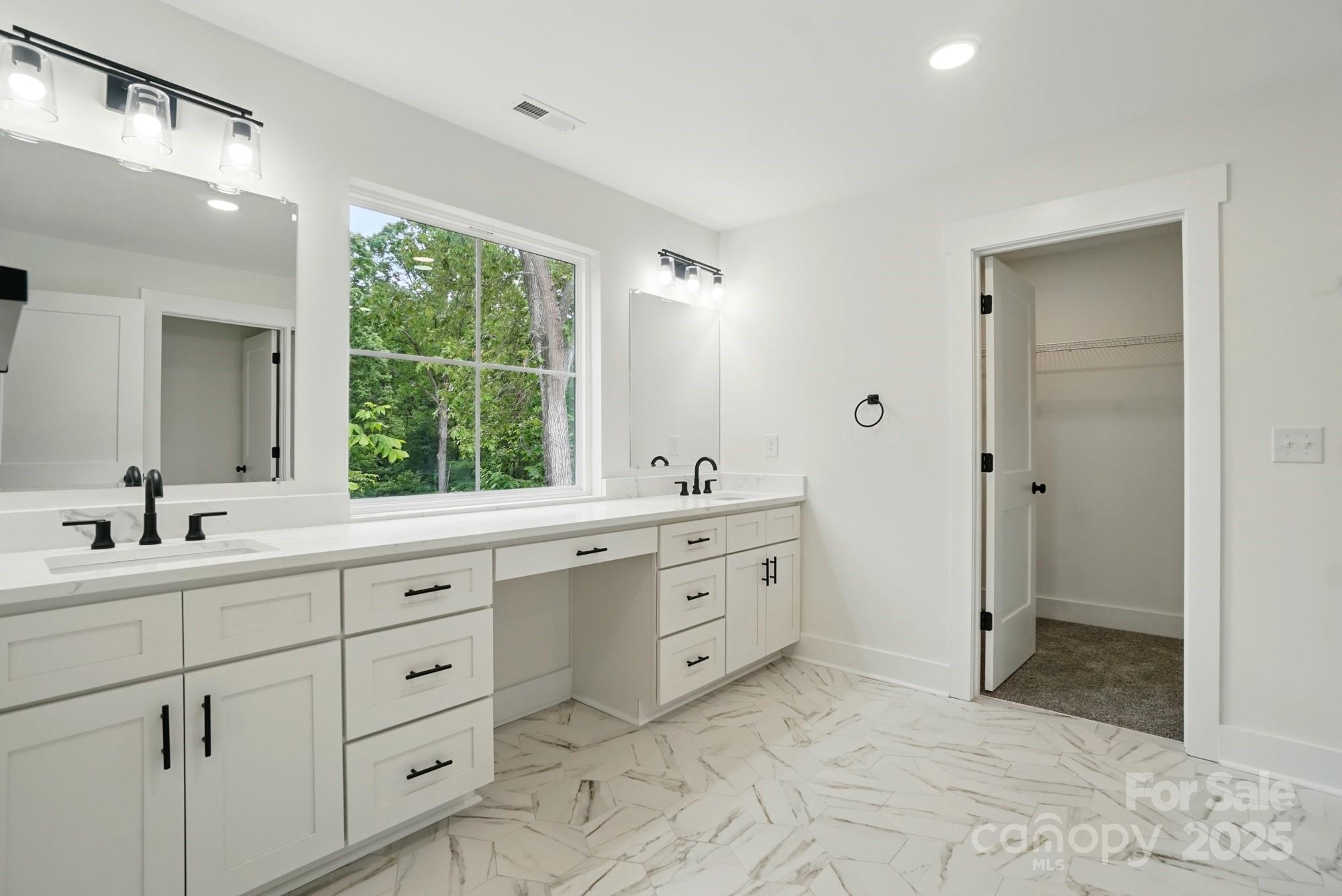 1118 Allman Extension