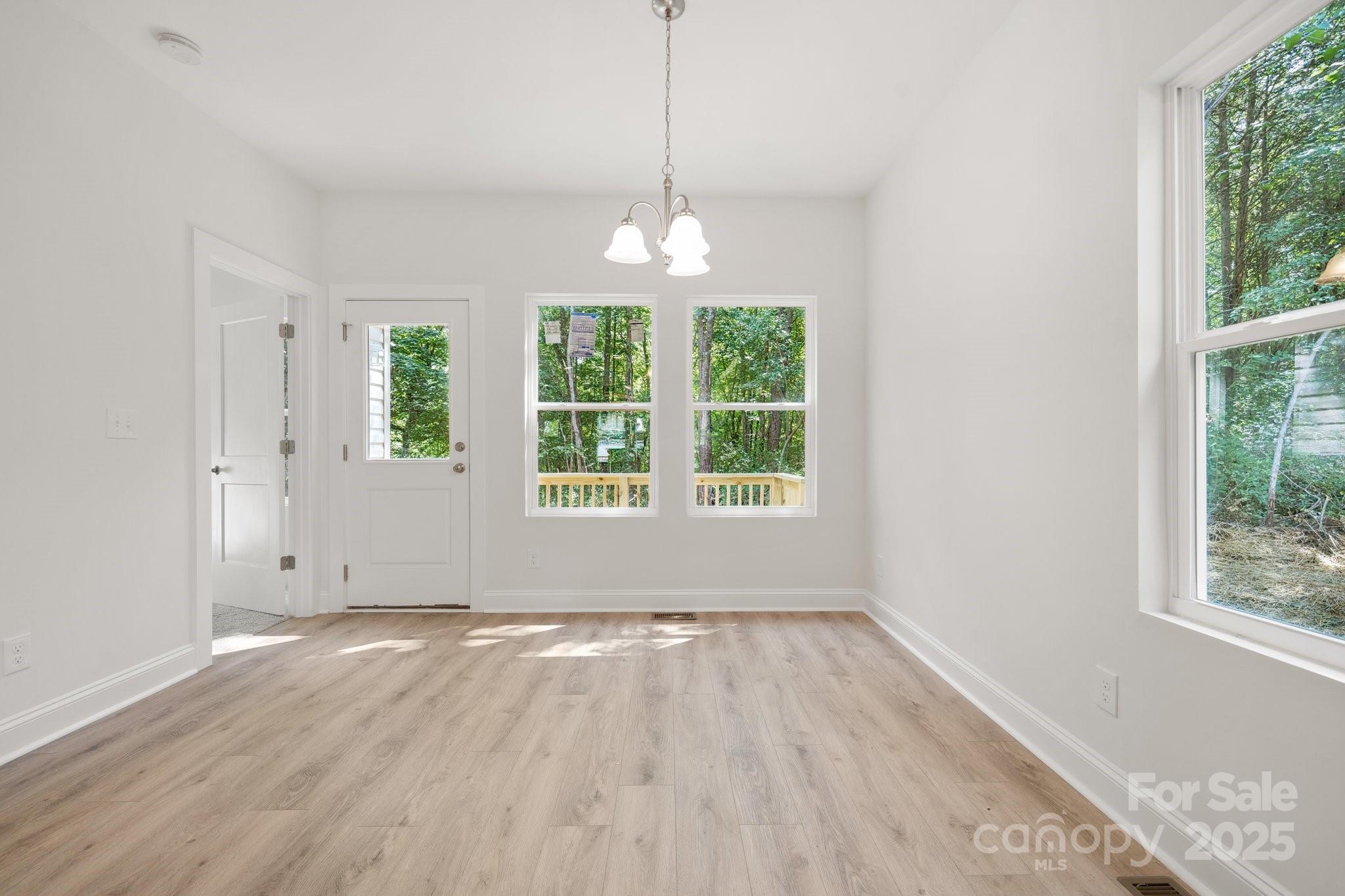 54 Reed Street NE