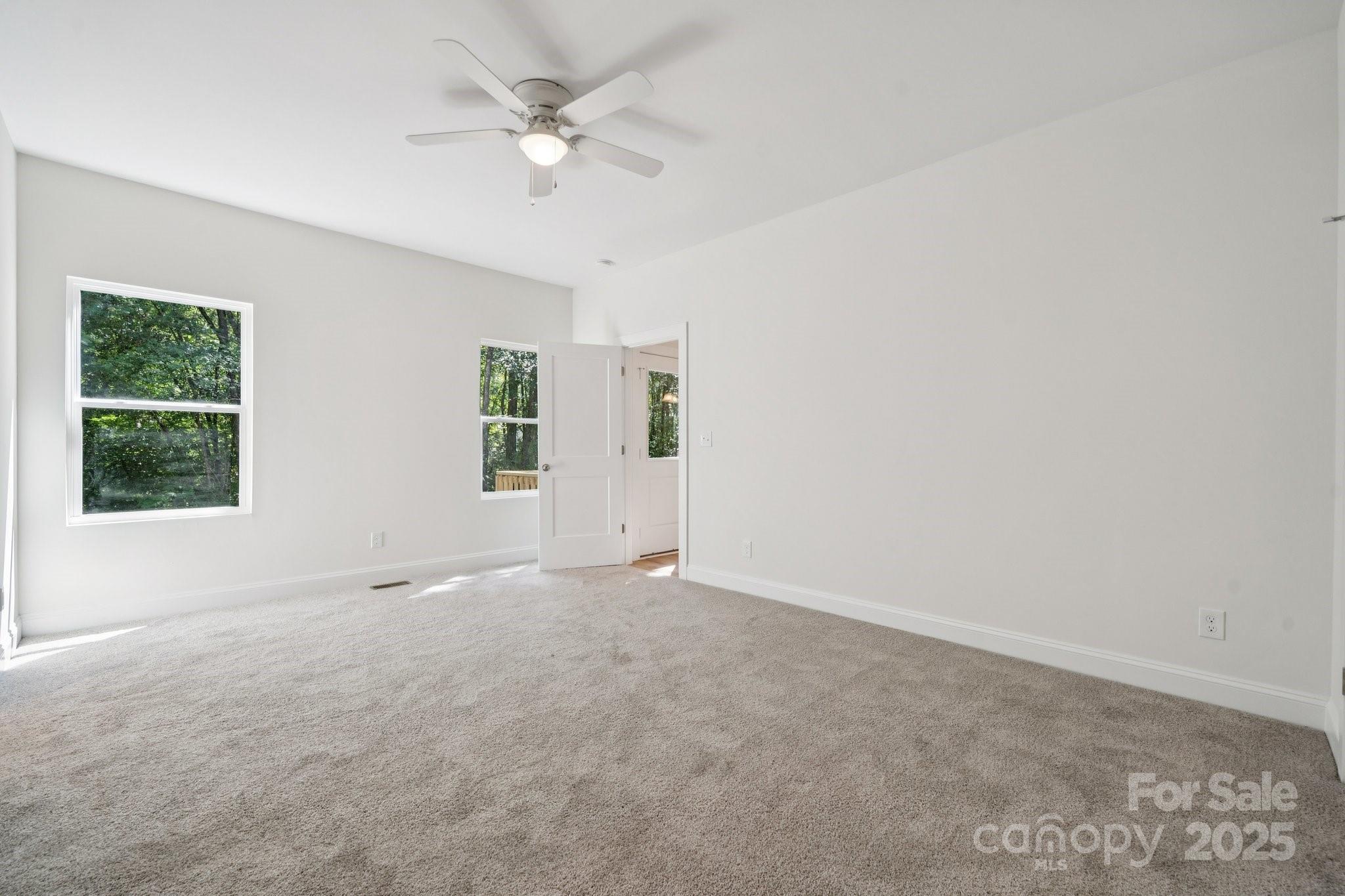 54 Reed Street NE