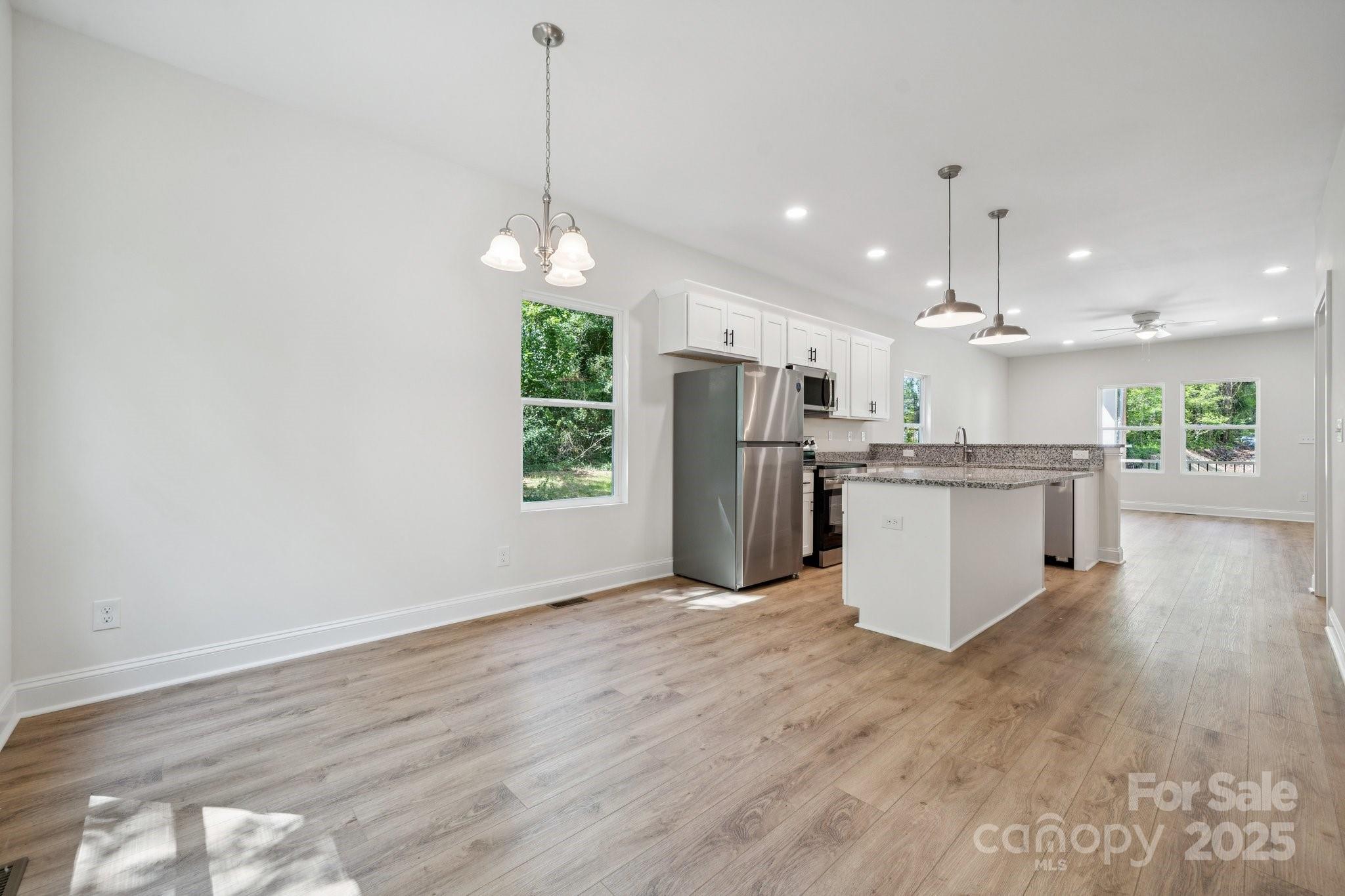 54 Reed Street NE