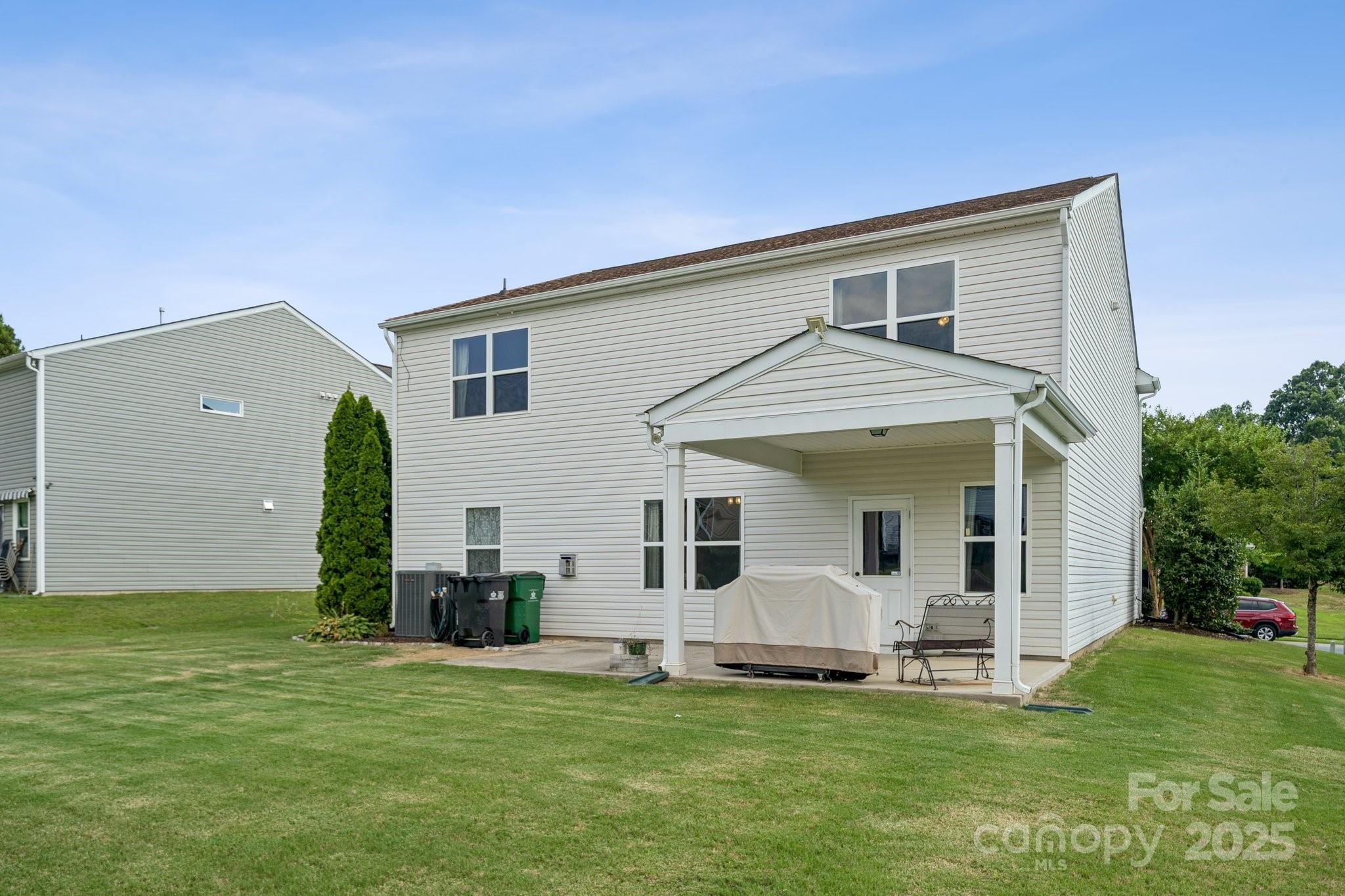 8720 Heartleaf Road