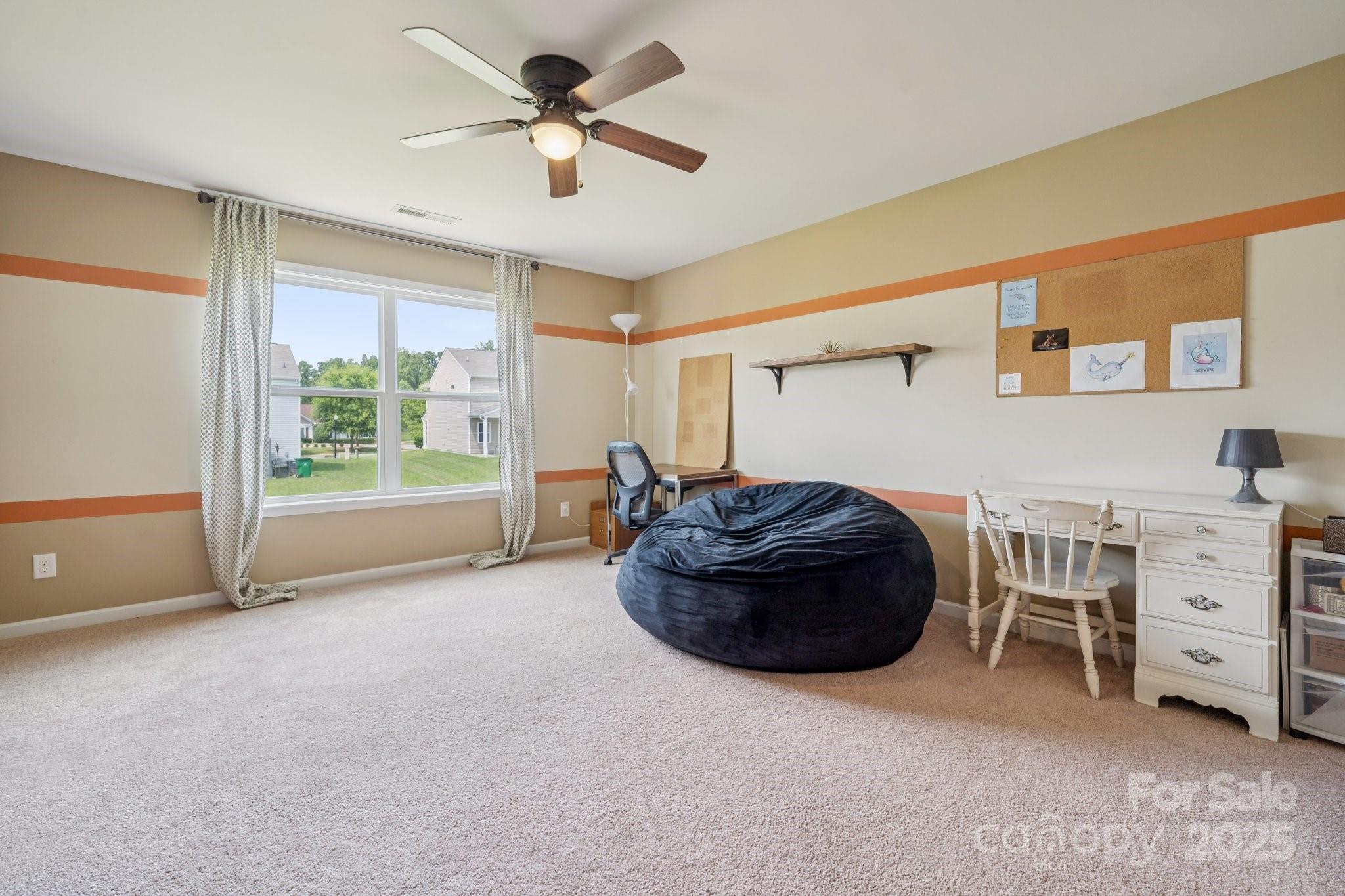 8720 Heartleaf Road