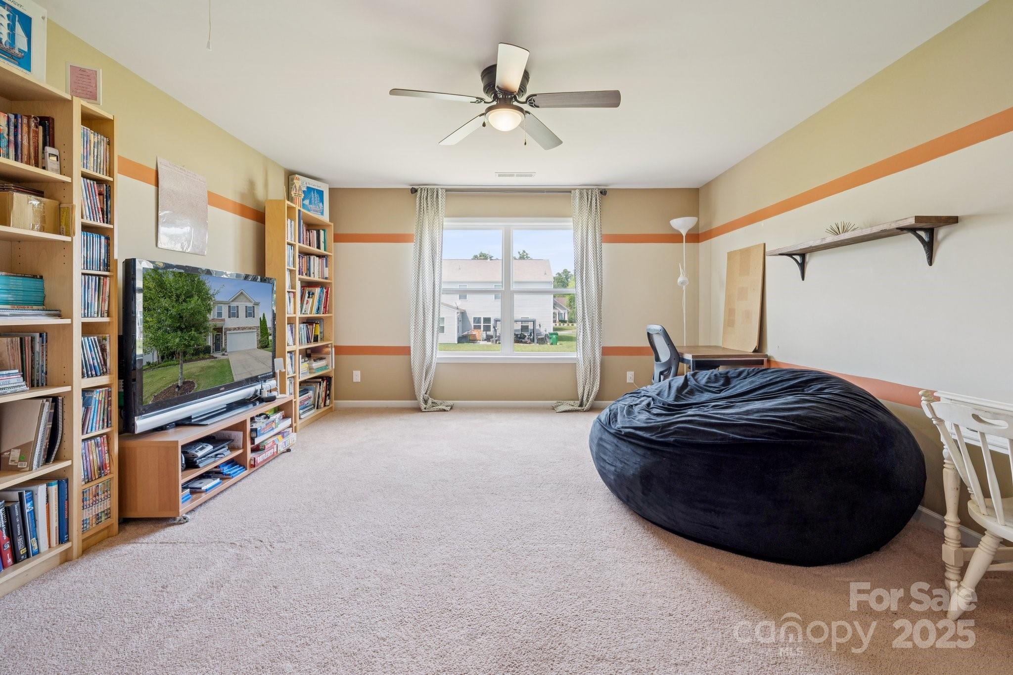 8720 Heartleaf Road