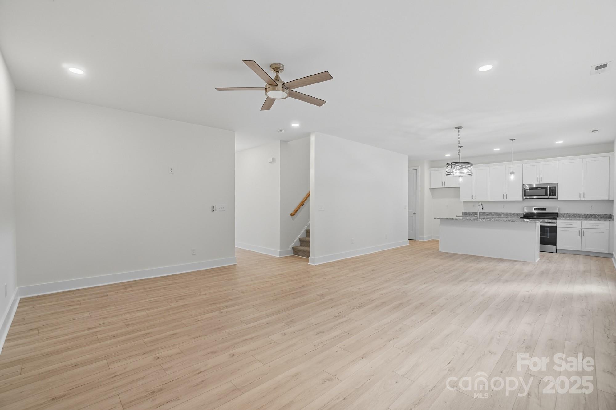 1998 Mallard Pointe Drive