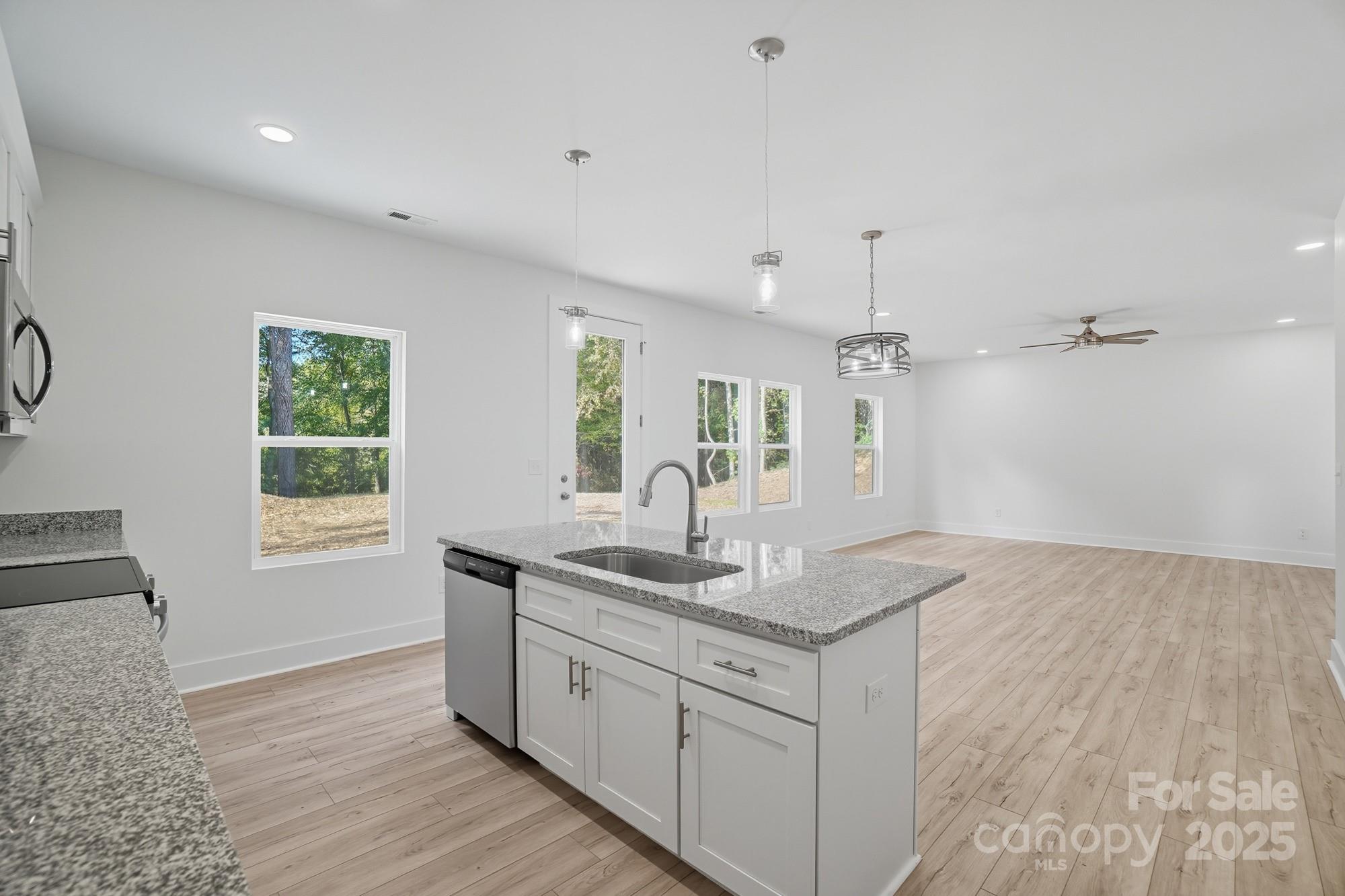 1998 Mallard Pointe Drive