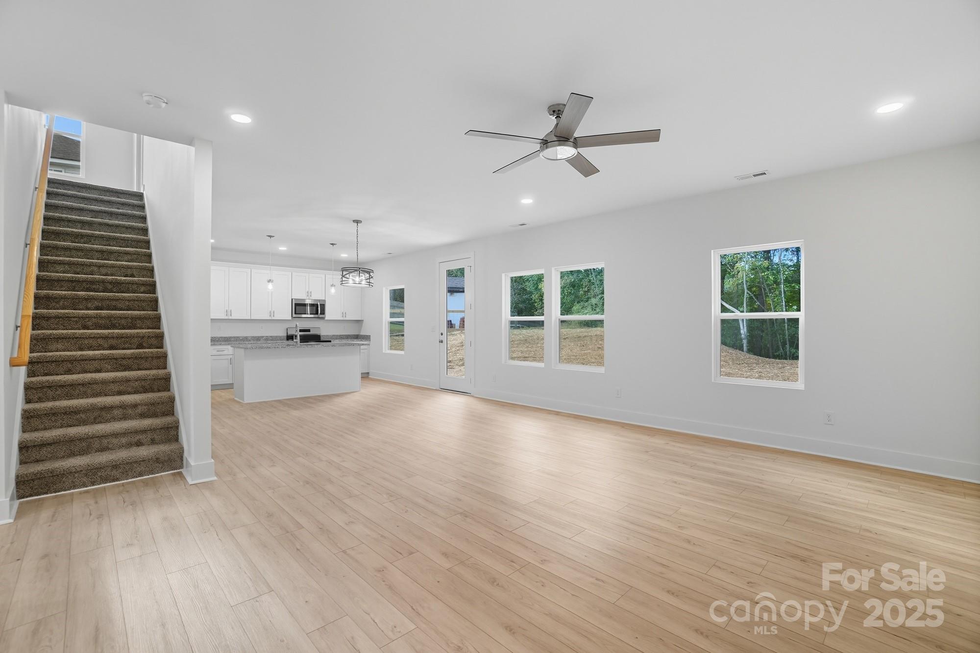 1998 Mallard Pointe Drive