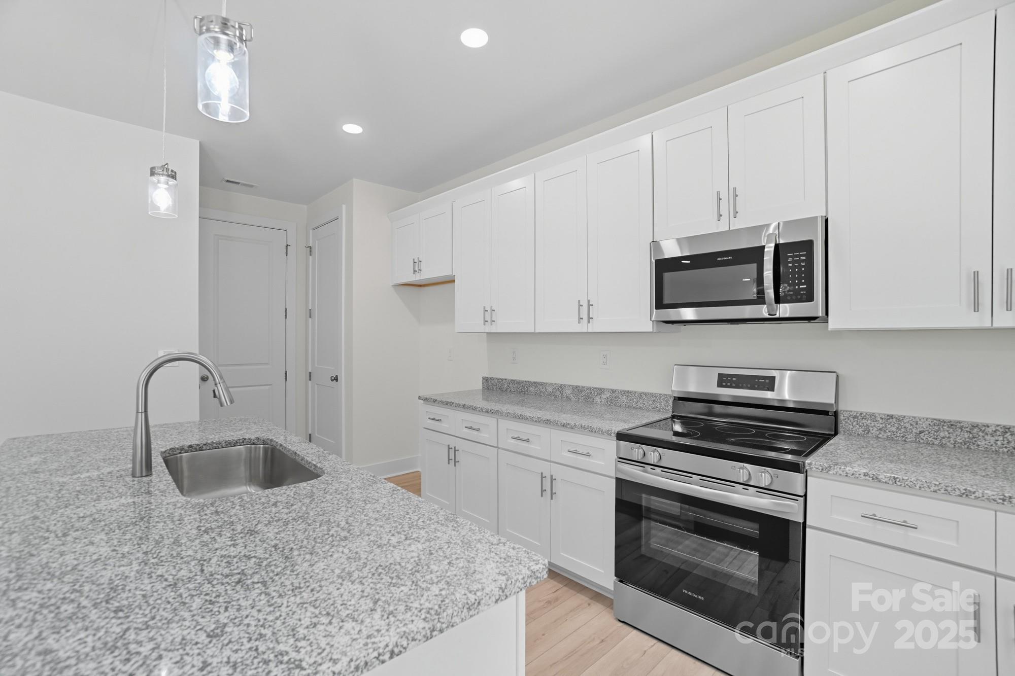 1998 Mallard Pointe Drive