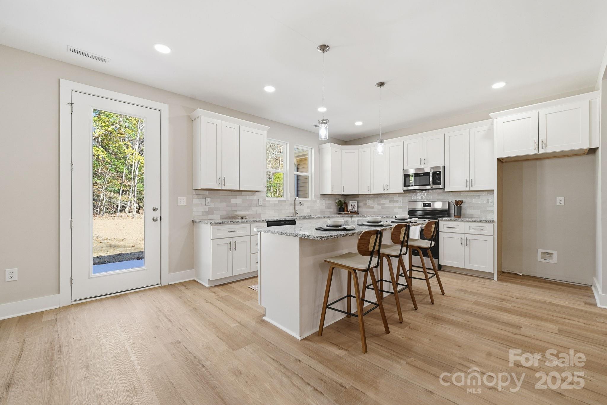 295 Mainsail Road