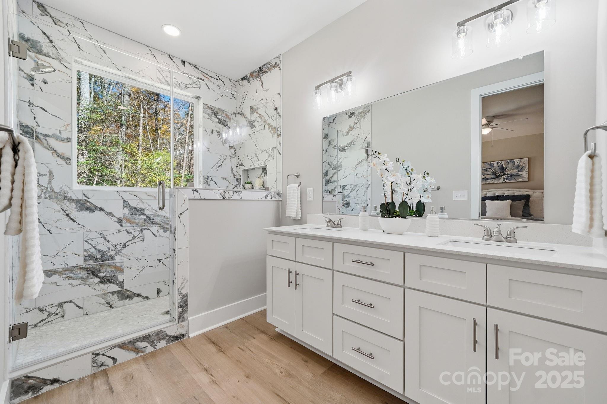 295 Mainsail Road