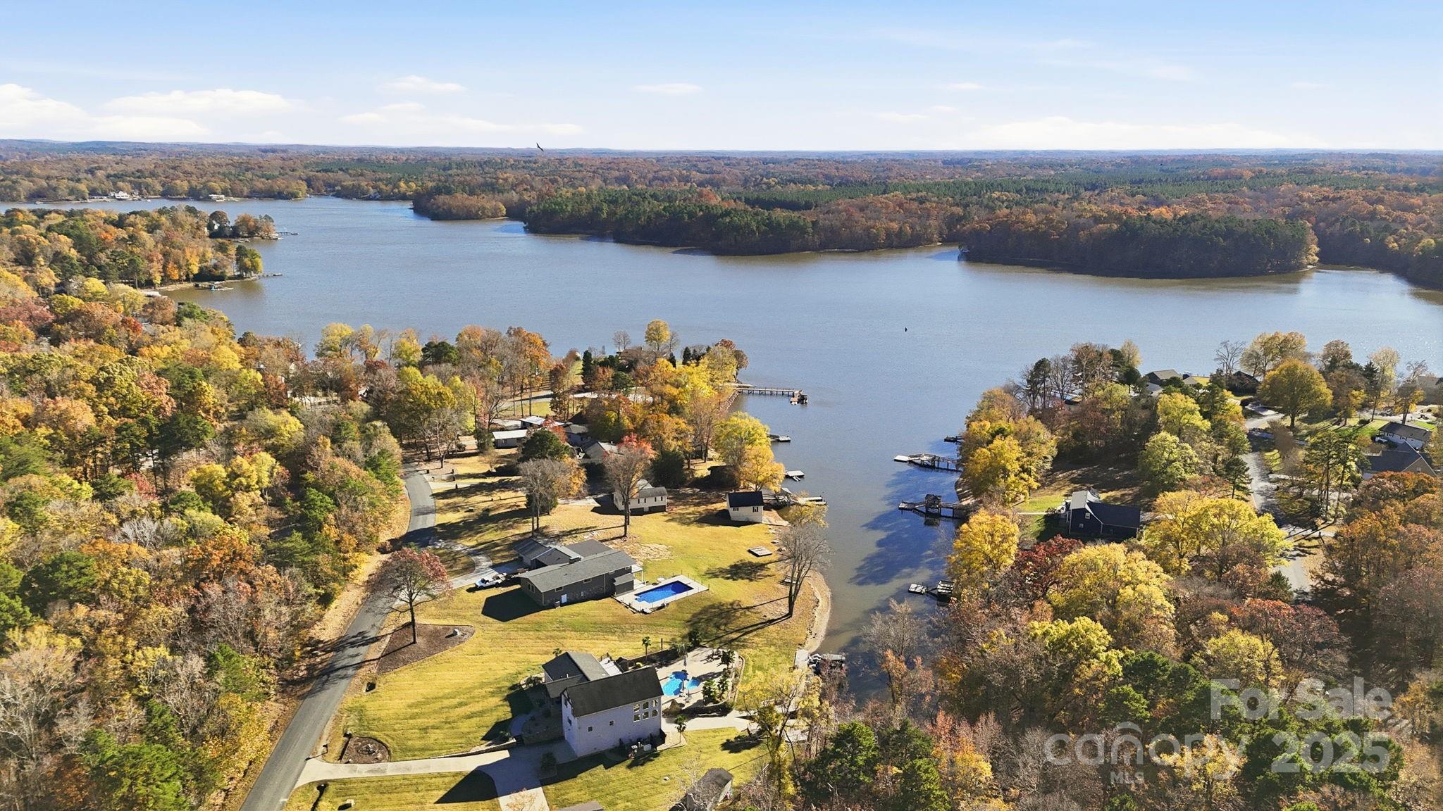 295 Mainsail Road