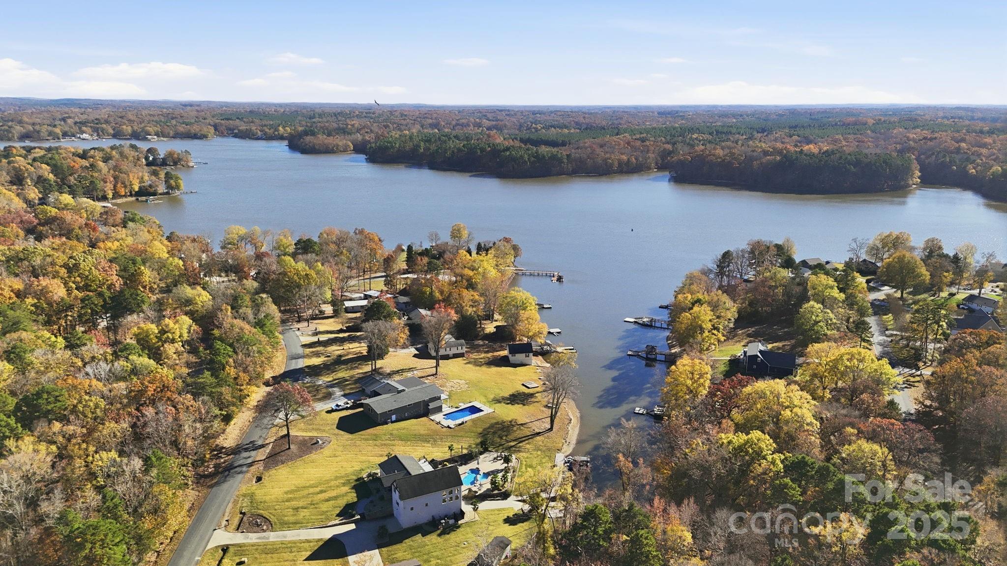 295 Mainsail Road