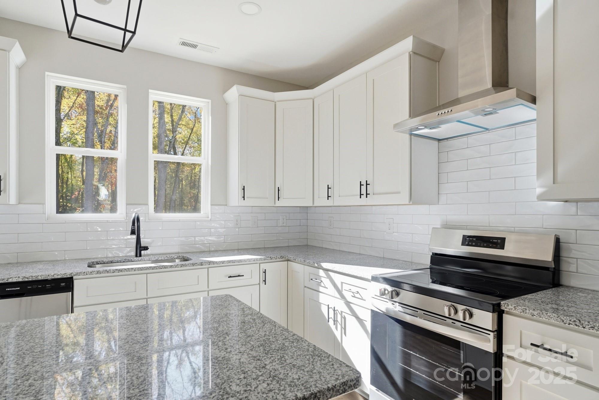 118 Brackenberry Circle