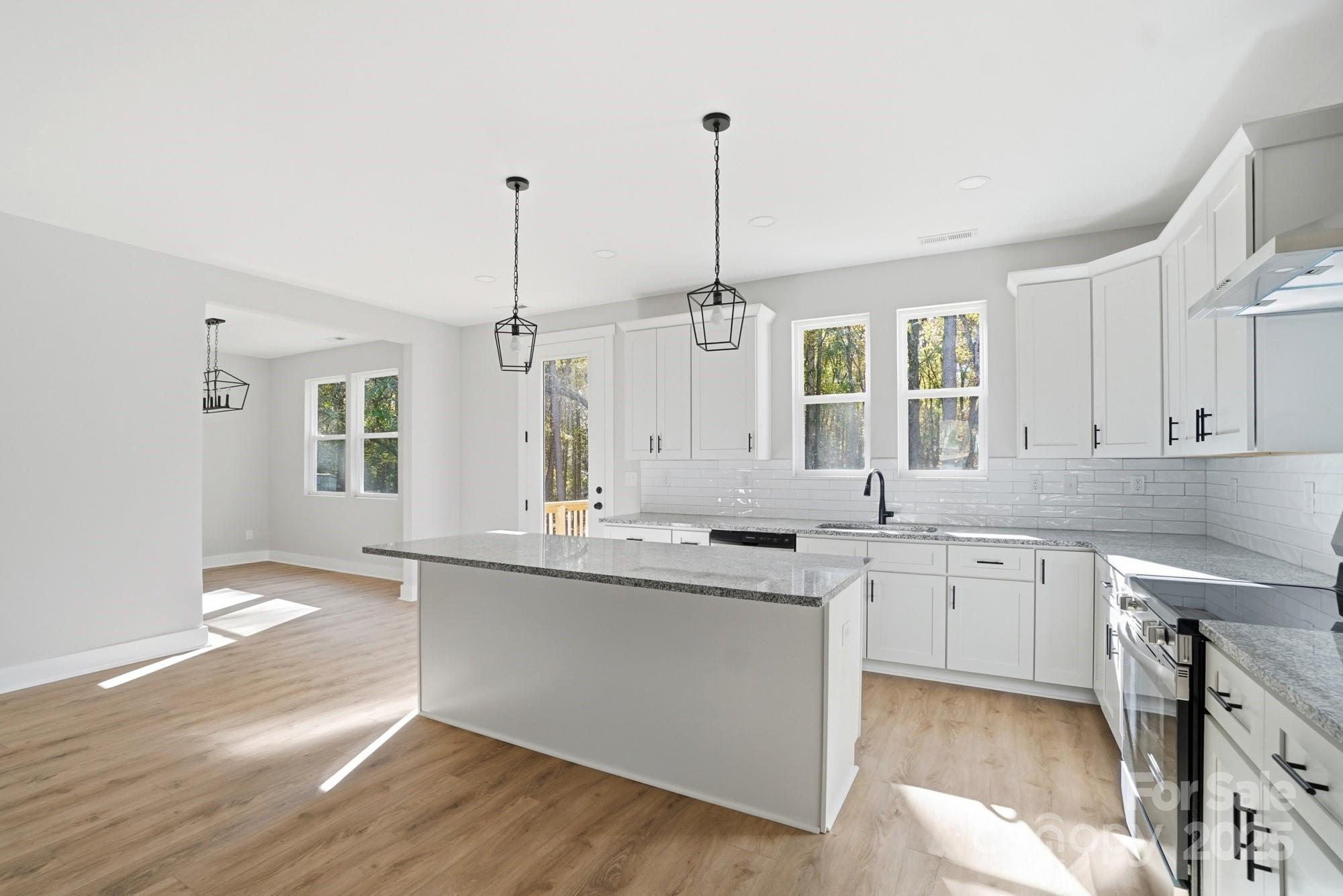 118 Brackenberry Circle