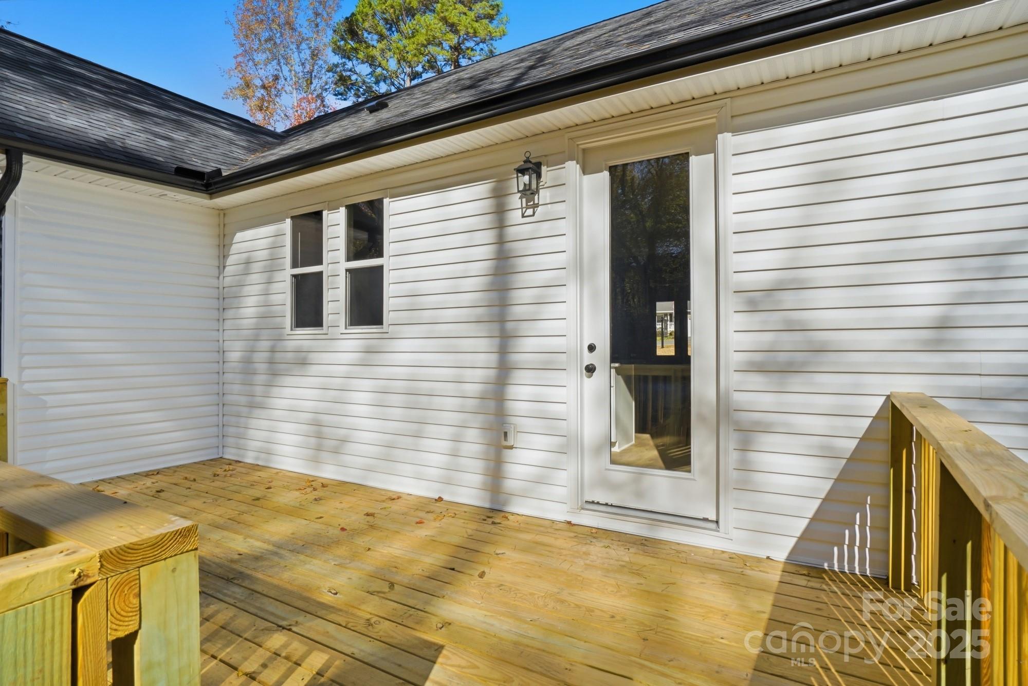 118 Brackenberry Circle
