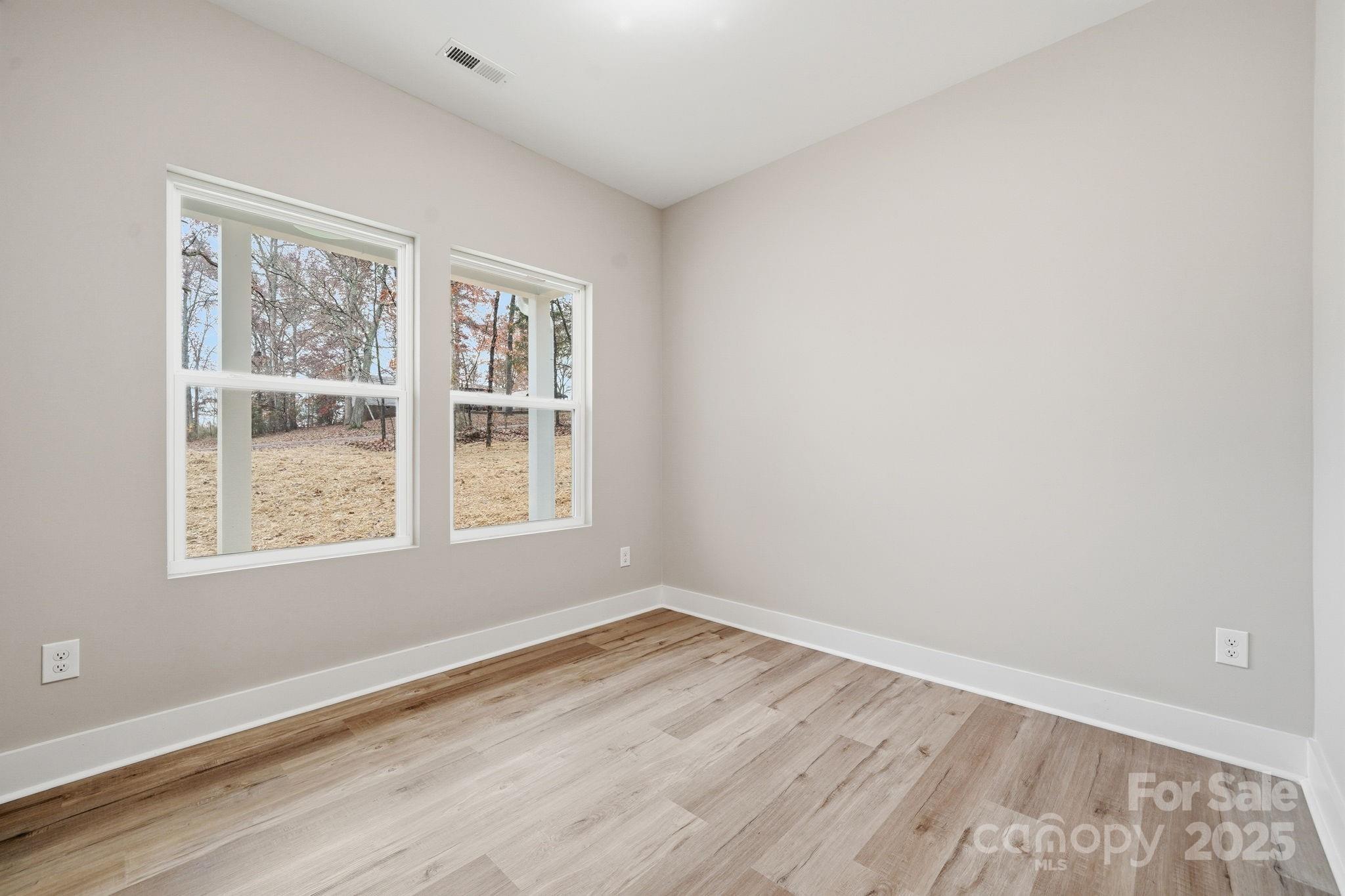5808 Raintree Circle