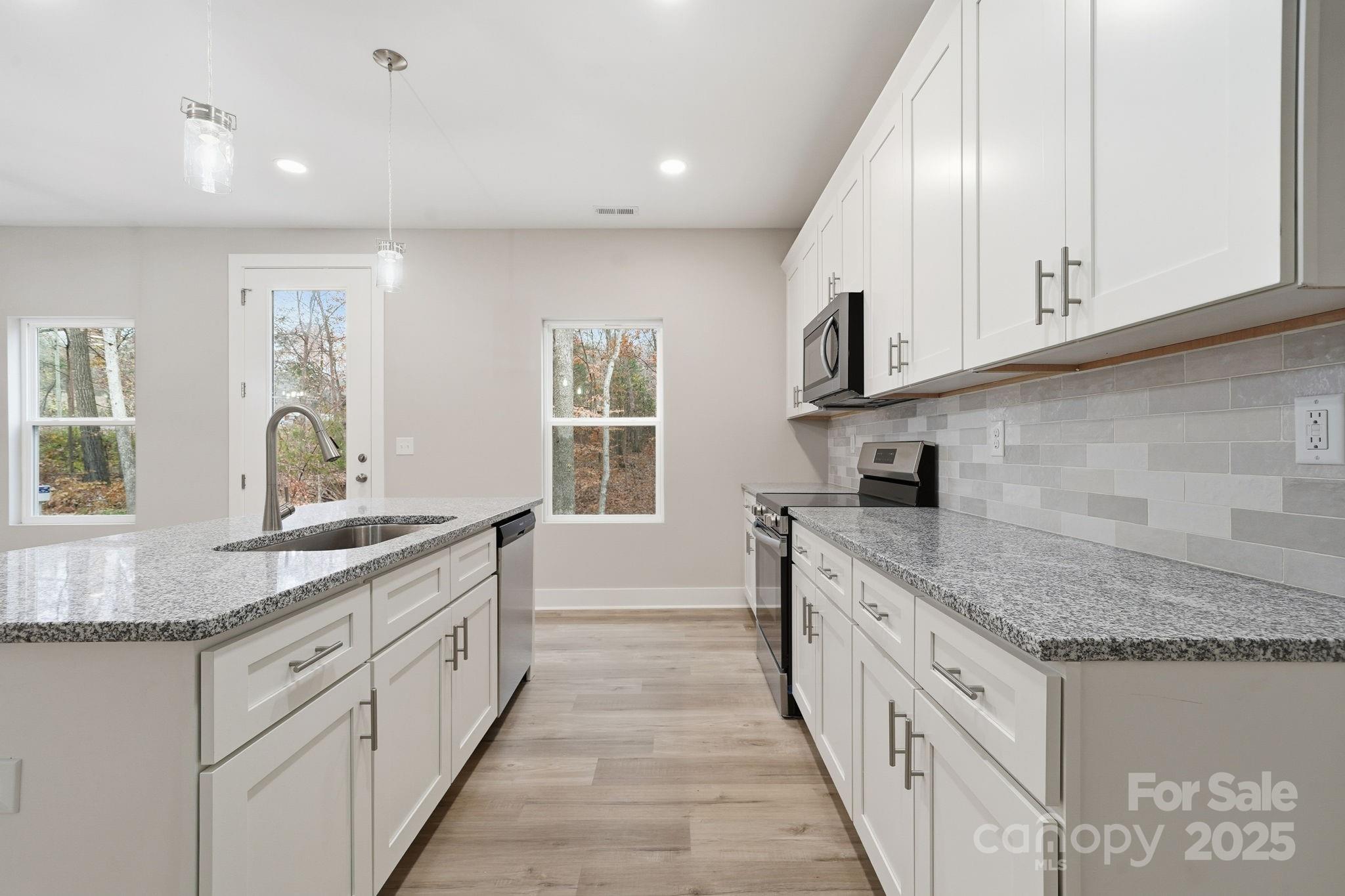 5808 Raintree Circle