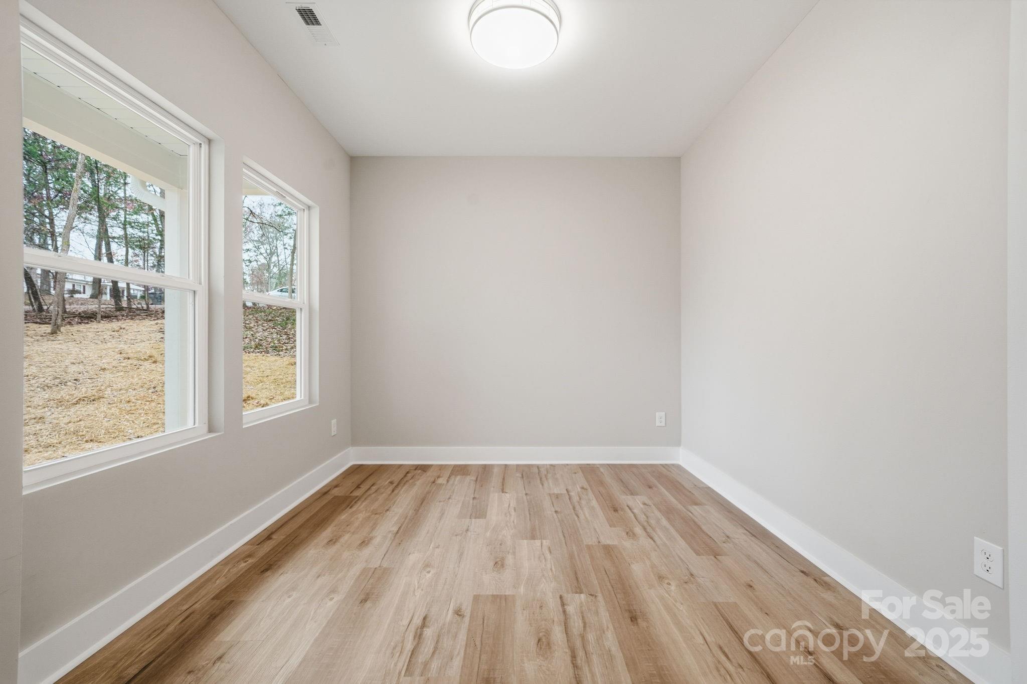 5808 Raintree Circle
