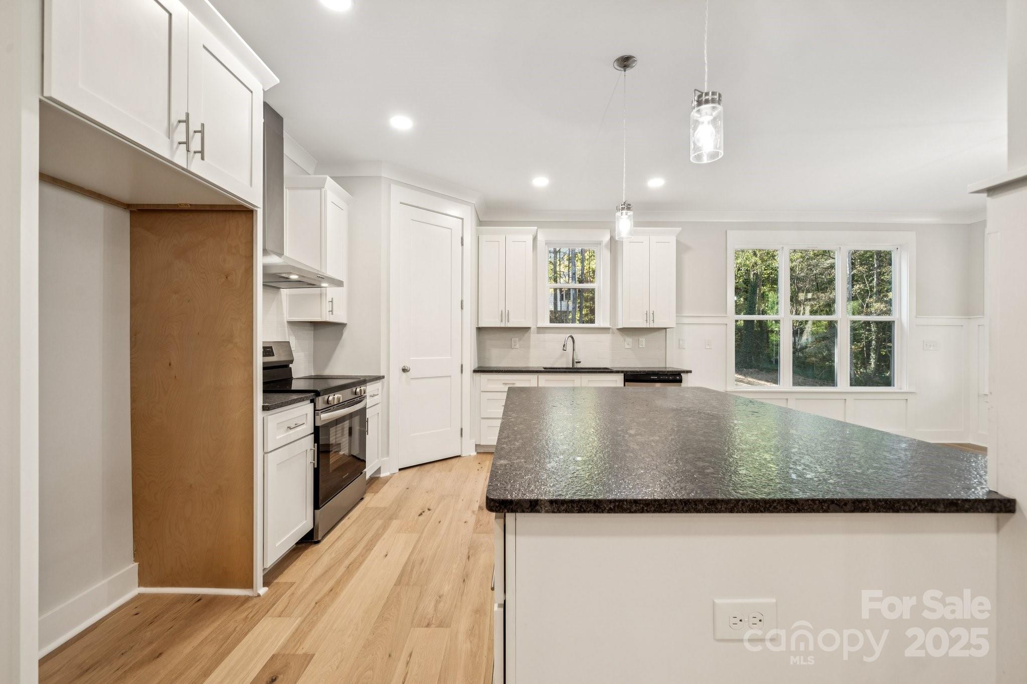 2416 Forrestbrook Drive